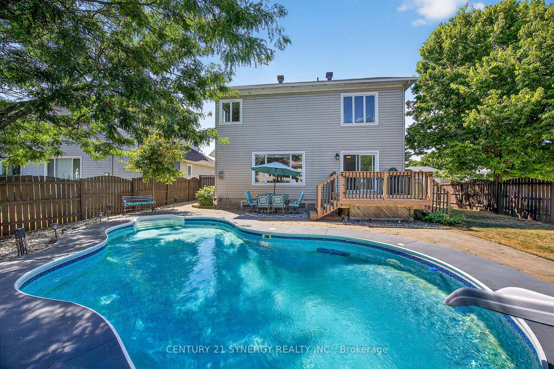 Photo 15 of 53 Peckett Drive, Carleton Place — HOMEH
