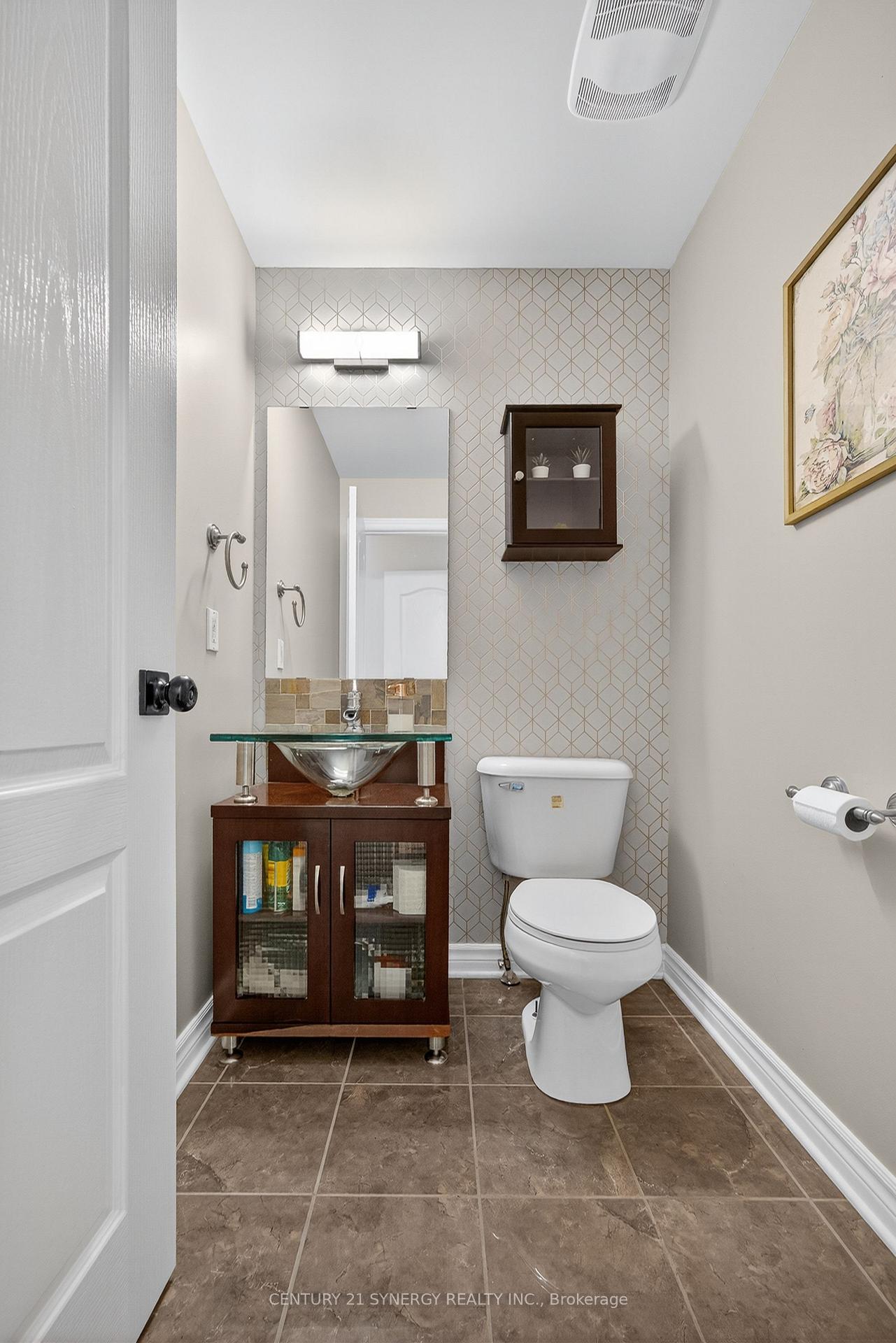 Photo 23 of 53 Peckett Drive, Carleton Place — HOMEH