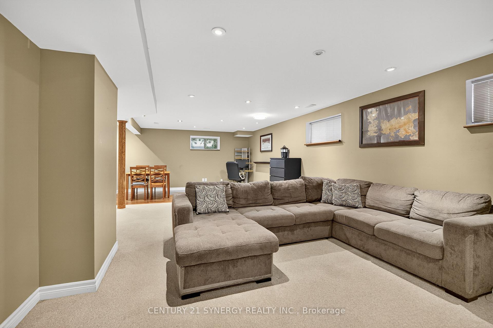 Photo 35 of 53 Peckett Drive, Carleton Place — HOMEH