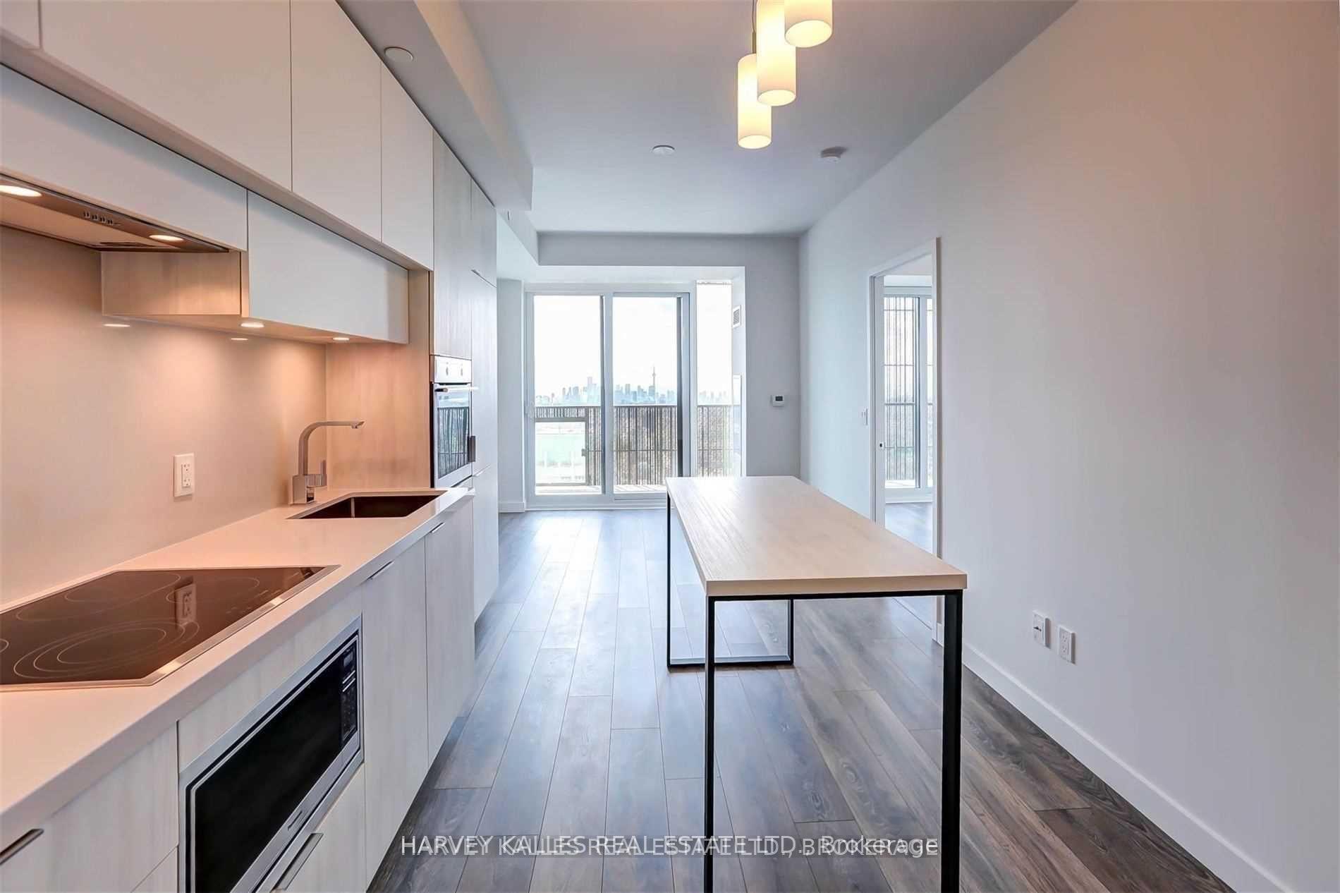 Photo 7 of Unit 5201, 8 Eglinton Avenue E, Toronto, Yonge-Eglinton — HOMEH