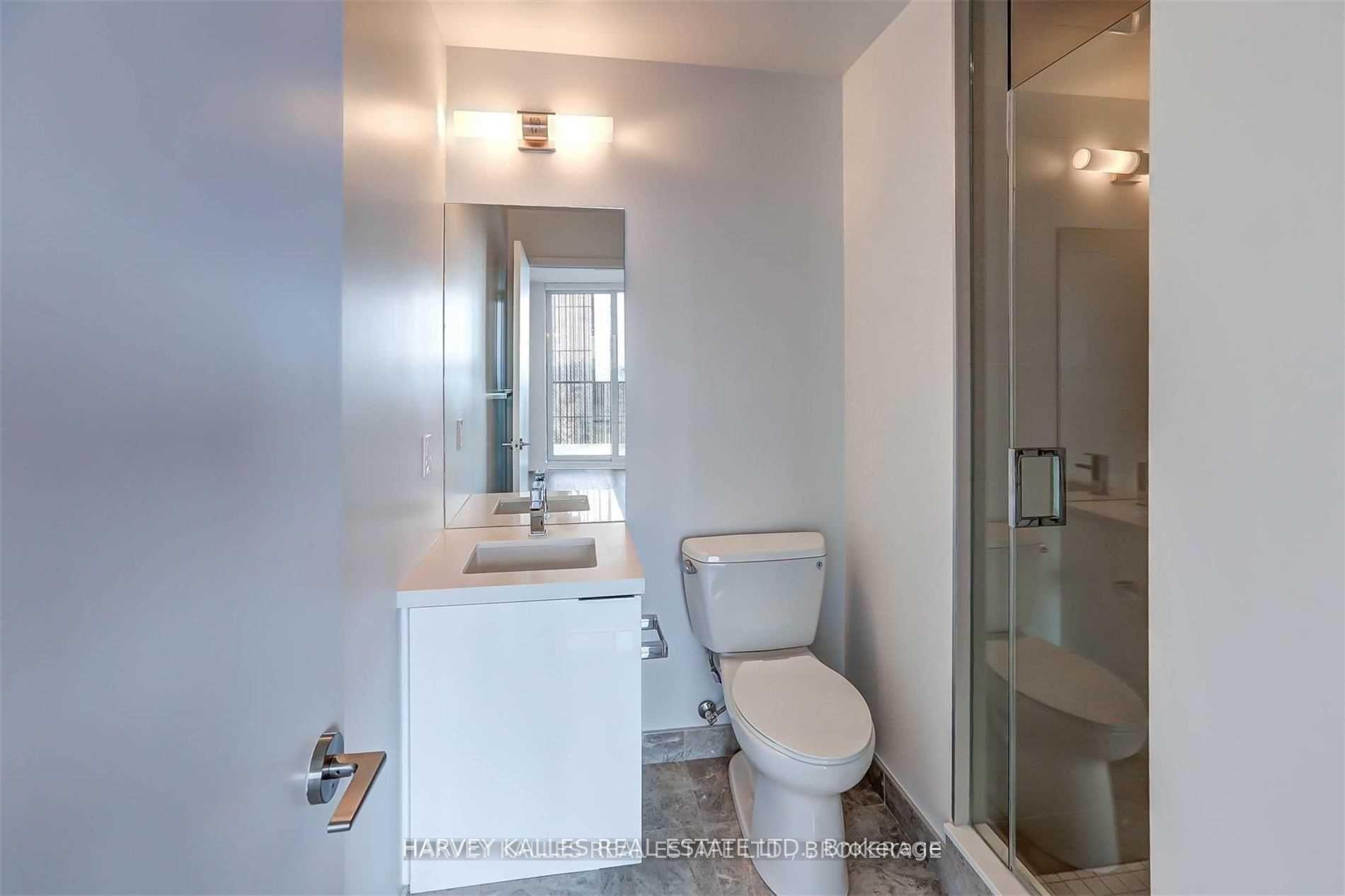 Photo 16 of Unit 5201, 8 Eglinton Avenue E, Toronto, Yonge-Eglinton — HOMEH