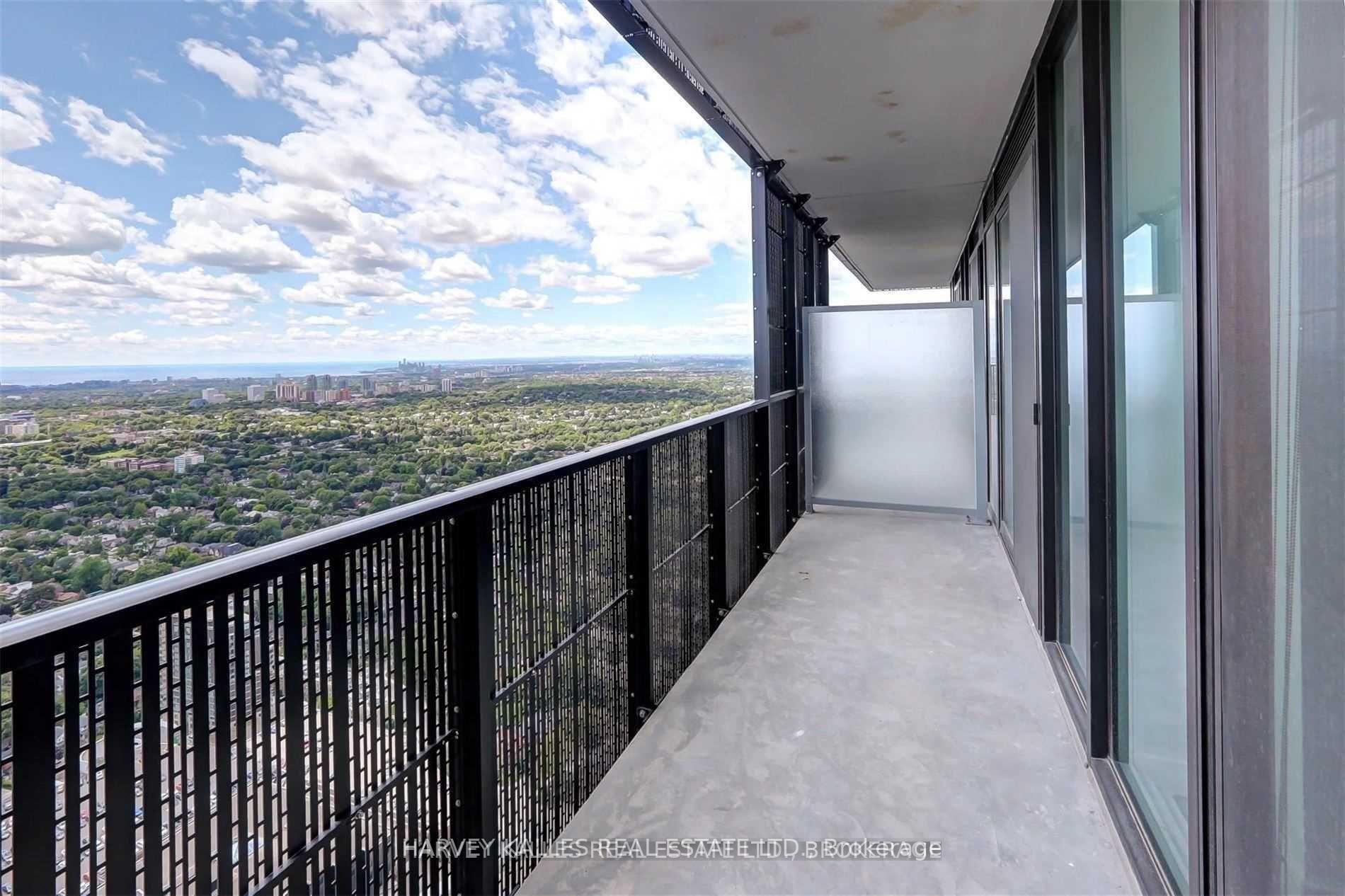 Photo 19 of Unit 5201, 8 Eglinton Avenue E, Toronto, Yonge-Eglinton — HOMEH