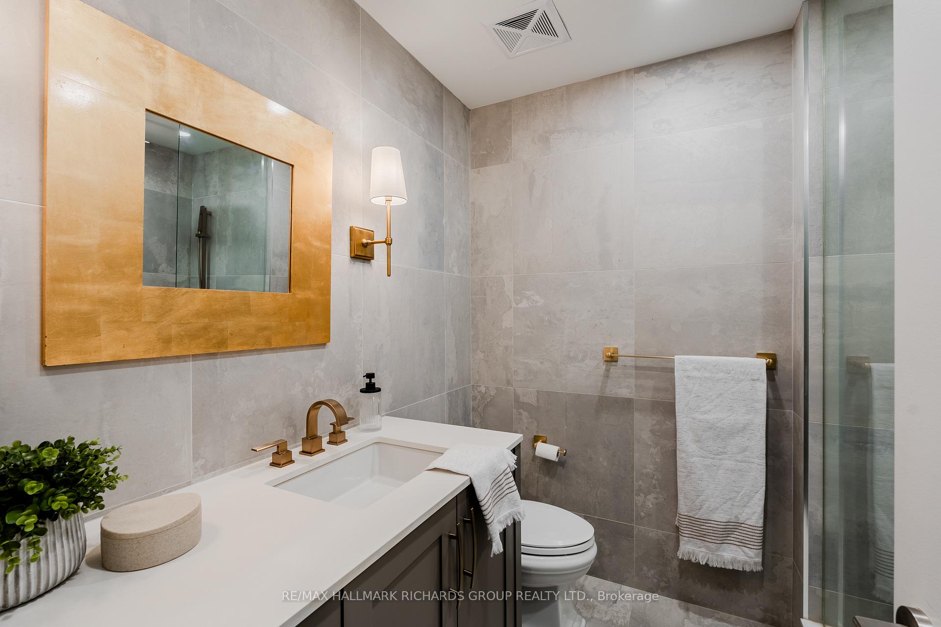 Photo 8 of Unit TH2, 1331 Queen Street E, Toronto, Greenwood-Coxwell — HOMEH