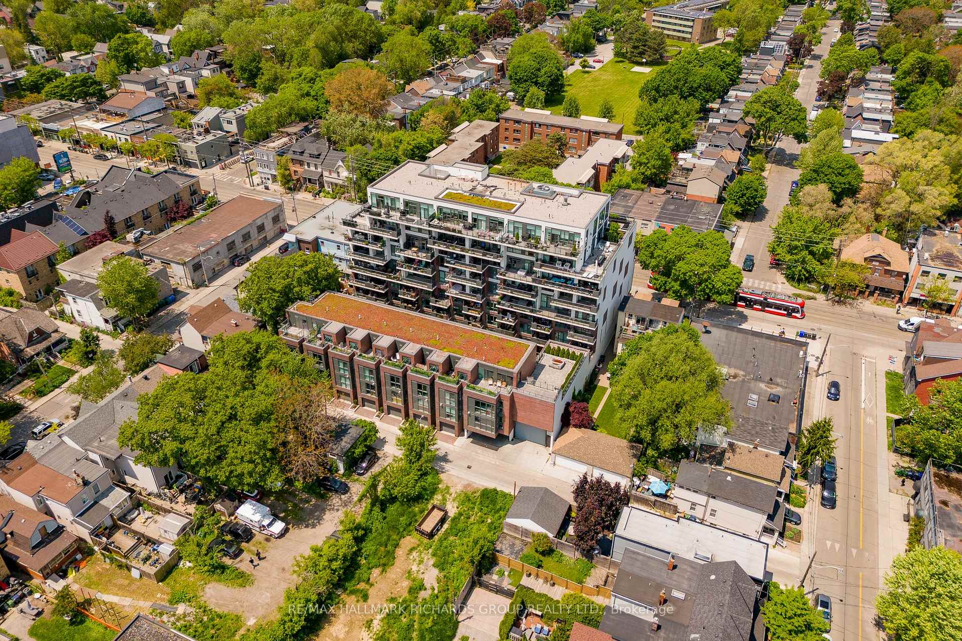 Photo 44 of Unit TH2, 1331 Queen Street E, Toronto, Greenwood-Coxwell — HOMEH