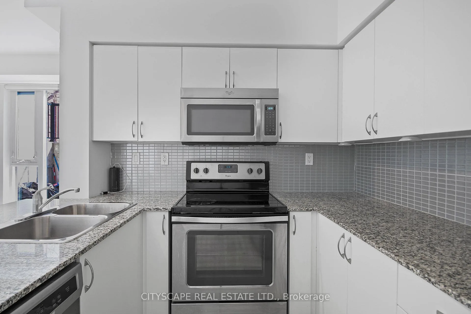 Photo 23 of Unit 501, 370 Wallace Avenue, Toronto, Dovercourt-Wallace Emerson-Junction — HOMEH