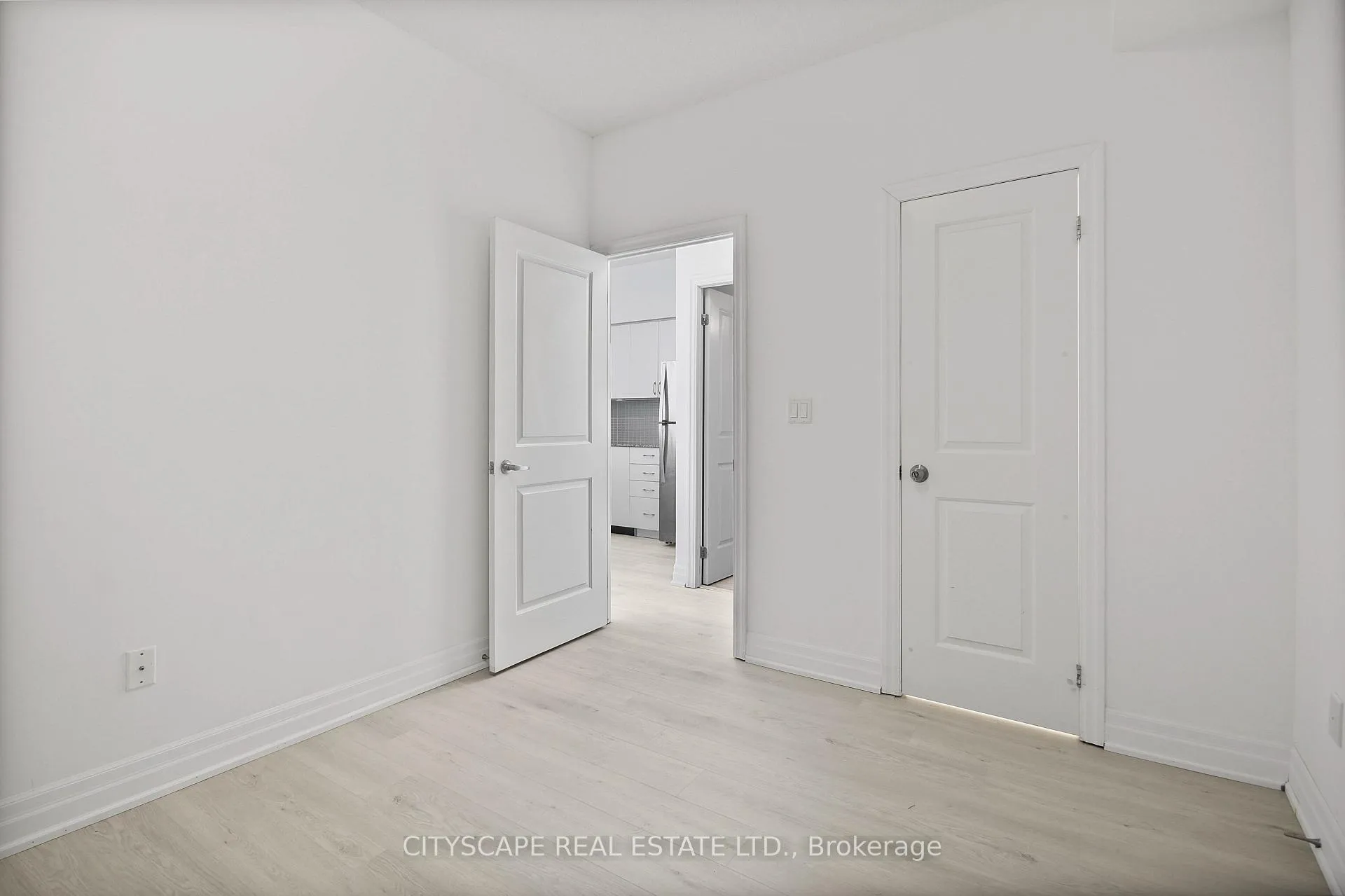 Photo 25 of Unit 501, 370 Wallace Avenue, Toronto, Dovercourt-Wallace Emerson-Junction — HOMEH