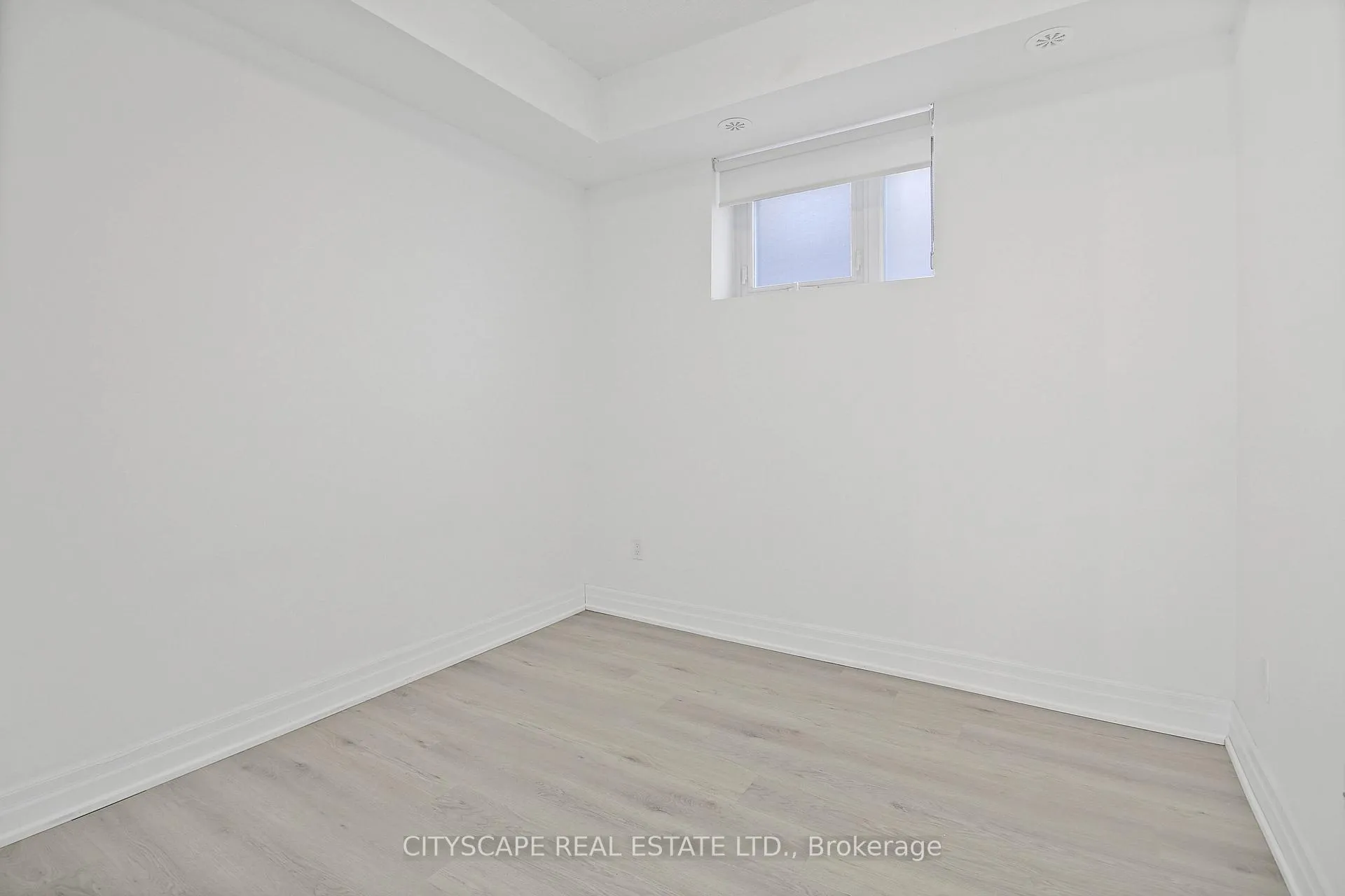 Photo 27 of Unit 501, 370 Wallace Avenue, Toronto, Dovercourt-Wallace Emerson-Junction — HOMEH