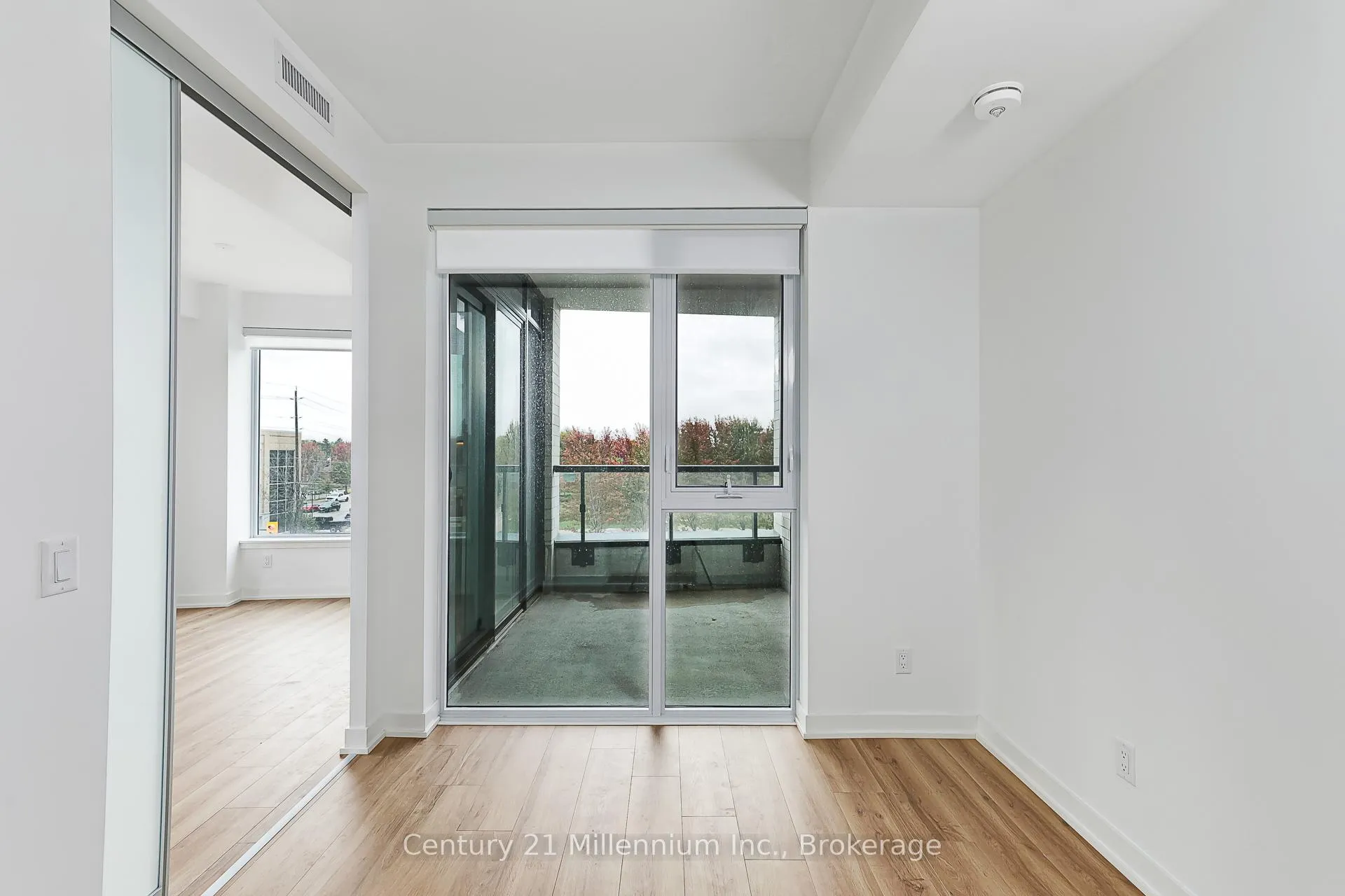 Photo 24 of Unit 306, 31 Huron Street, Collingwood — HOMEH