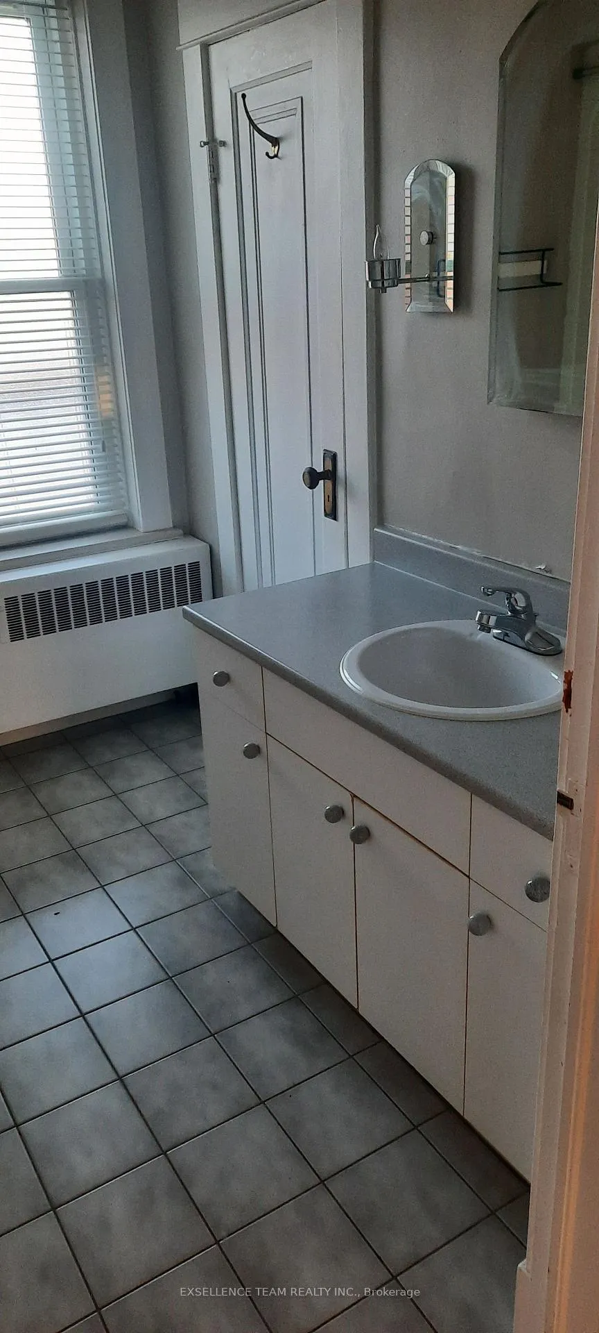 Photo 4 of 1800 Montreal Road, Cornwall — HOMEH