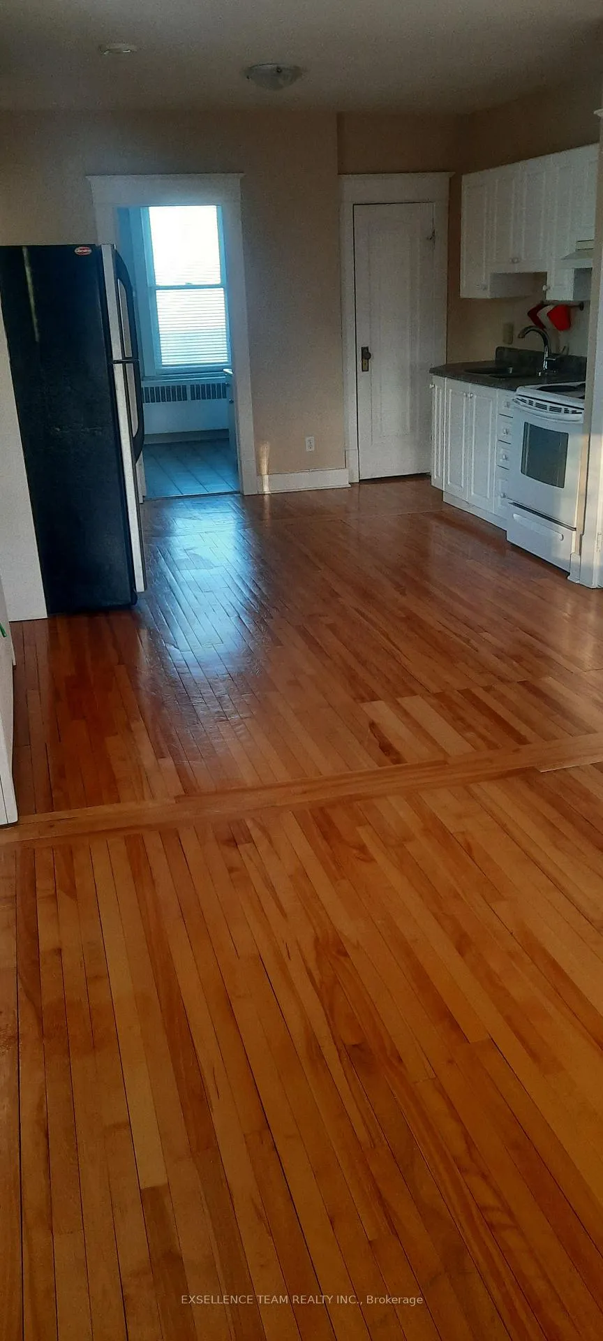 Photo 8 of 1800 Montreal Road, Cornwall — HOMEH