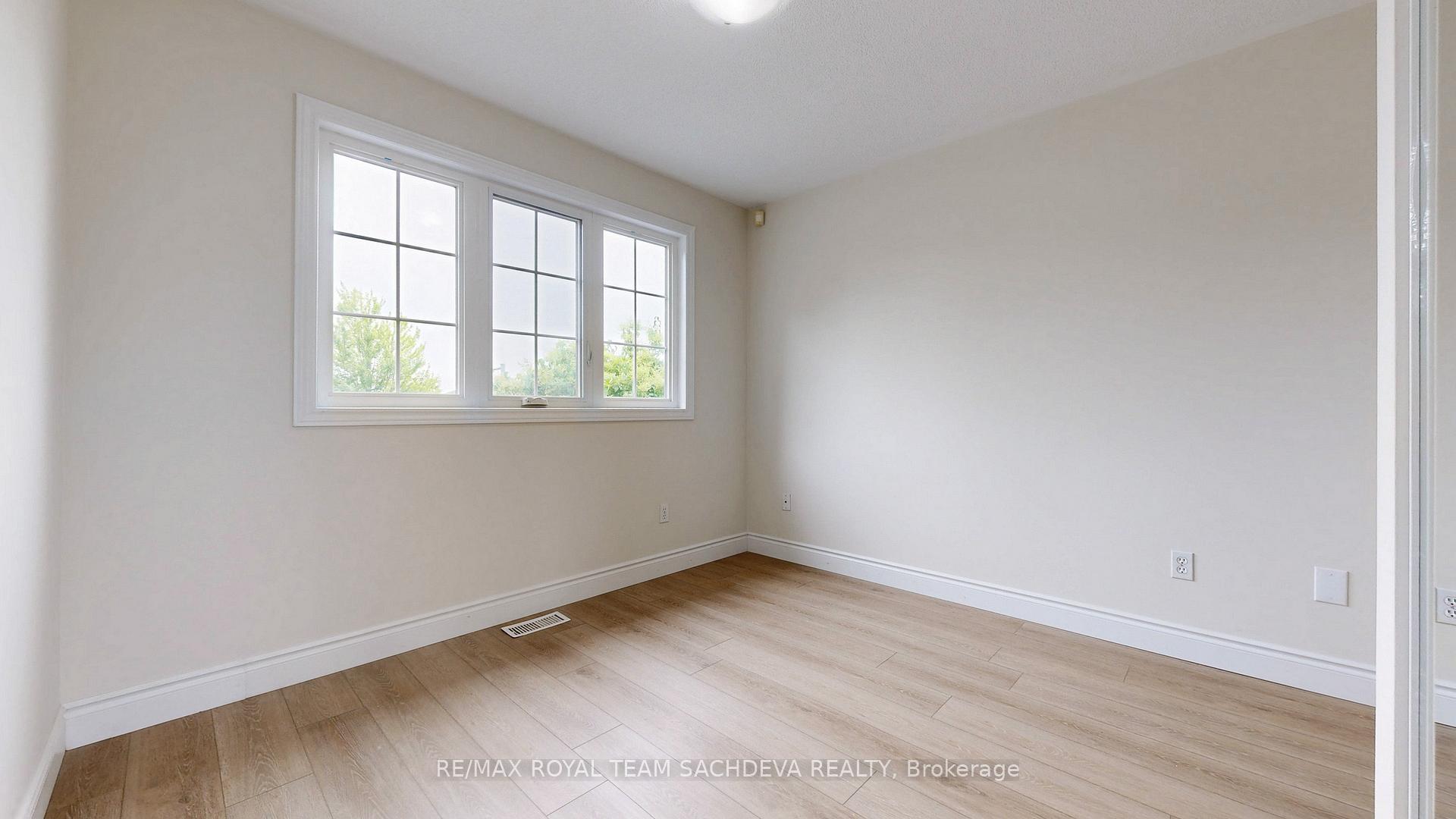 Photo 25 of 84 Greengrove Way, Whitby, Rolling Acres — HOMEH