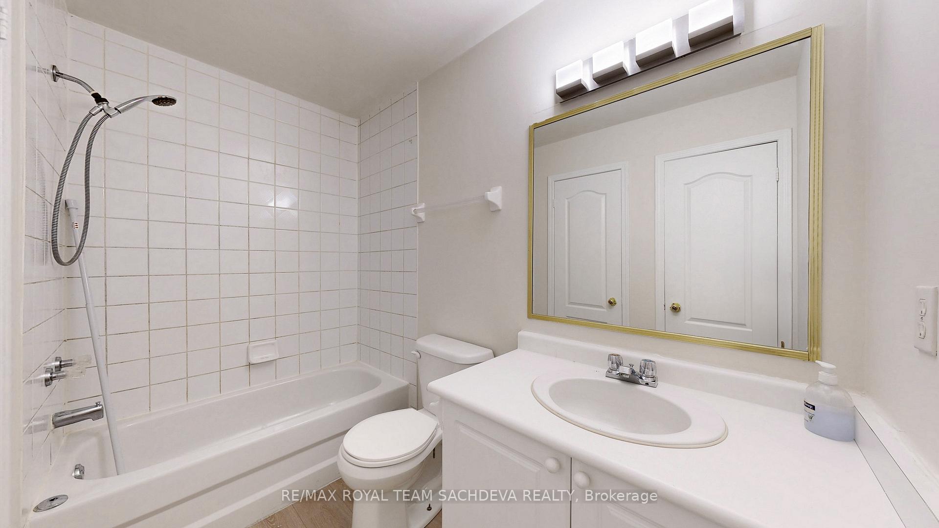 Photo 33 of 84 Greengrove Way, Whitby, Rolling Acres — HOMEH
