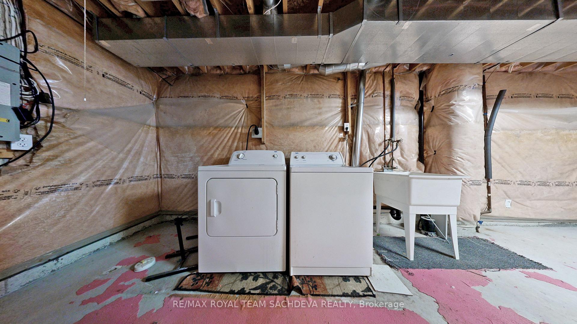 Photo 37 of 84 Greengrove Way, Whitby, Rolling Acres — HOMEH