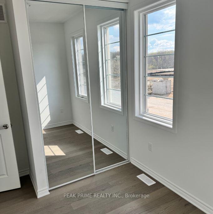 Photo 20 of 369 Reid Drive, Barrie, Rural Barrie Southwest — HOMEH