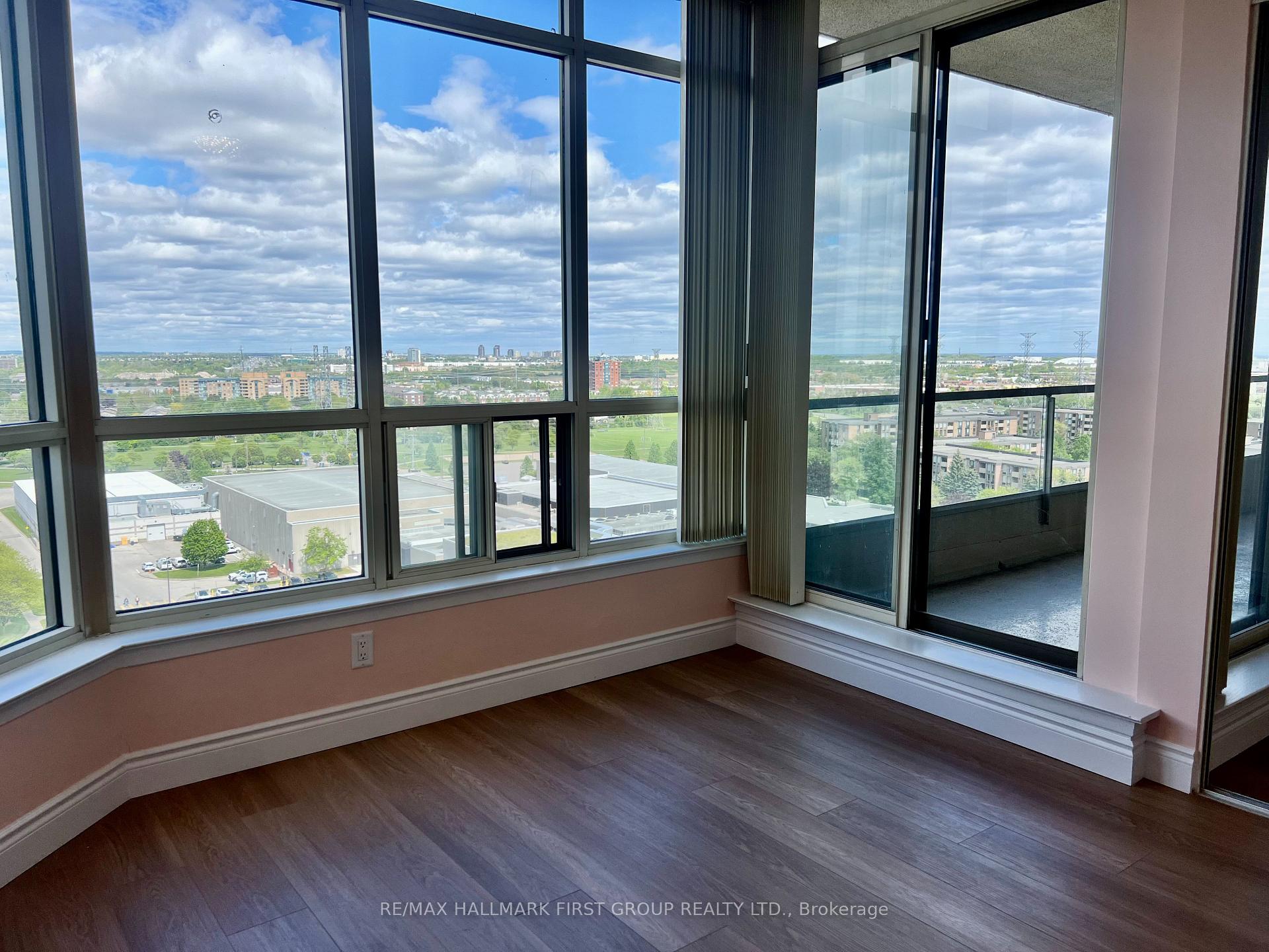 Photo 12 of Unit PH19, 1880 Valley Farm Road, Pickering, Town Centre — HOMEH