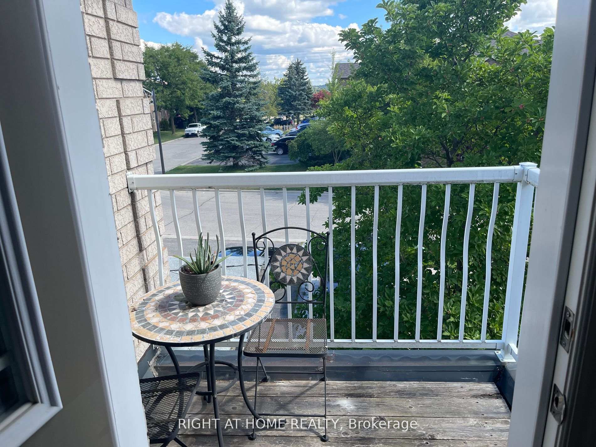 Photo 22 of 18 Archbury Circle, Caledon, Bolton East — HOMEH