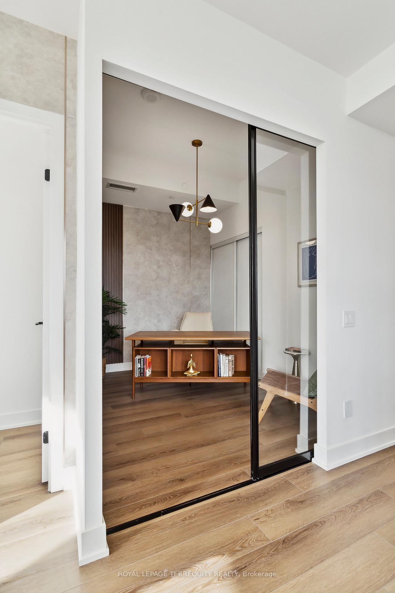Photo 14 of Unit 607, 1285 Queen Street E, Toronto, Greenwood-Coxwell — HOMEH