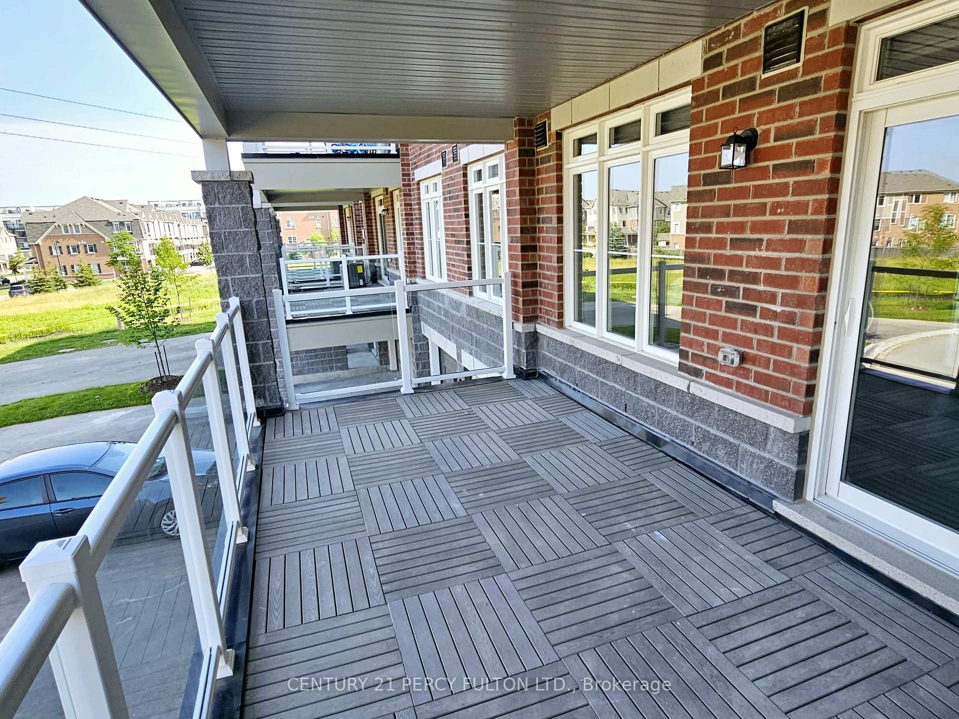 Photo 6 of Unit 107, 2540 Willam Jackson Drive, Pickering, Duffin Heights — HOMEH