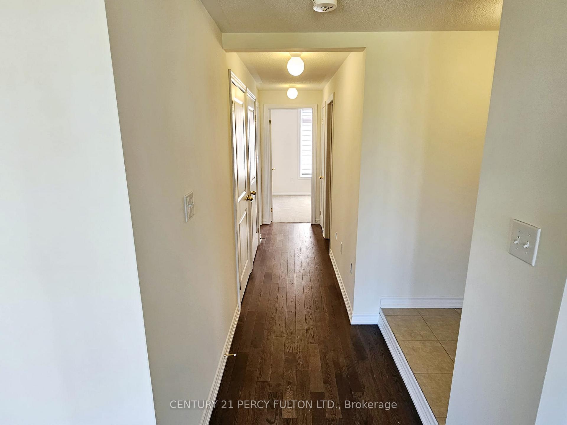 Photo 8 of Unit 107, 2540 Willam Jackson Drive, Pickering, Duffin Heights — HOMEH
