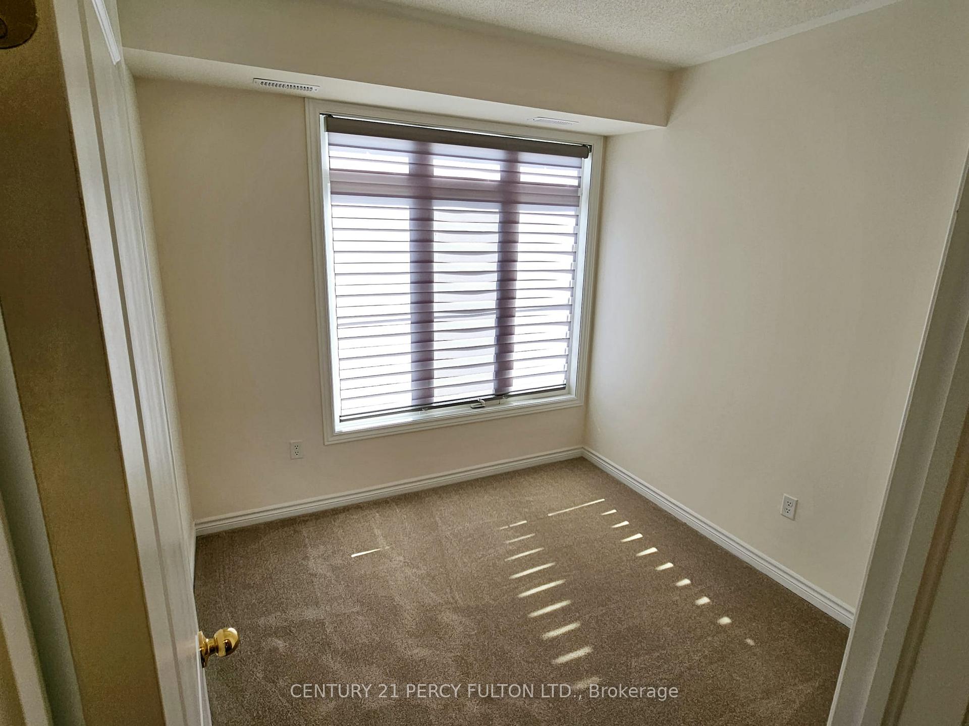 Photo 10 of Unit 107, 2540 Willam Jackson Drive, Pickering, Duffin Heights — HOMEH