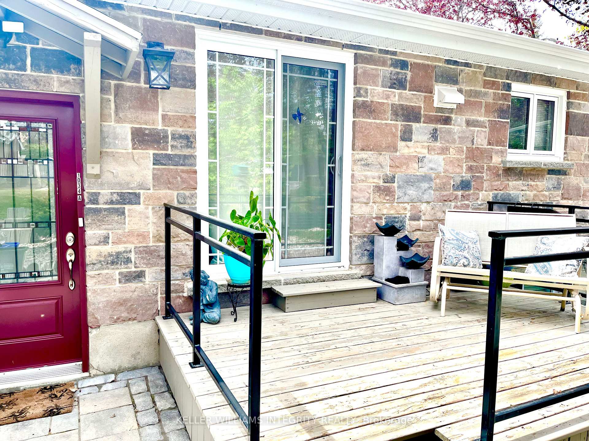 Photo 5 of Unit A, 1034 Edmond Avenue, Ottawa, Elmvale Acres/Urbandale — HOMEH