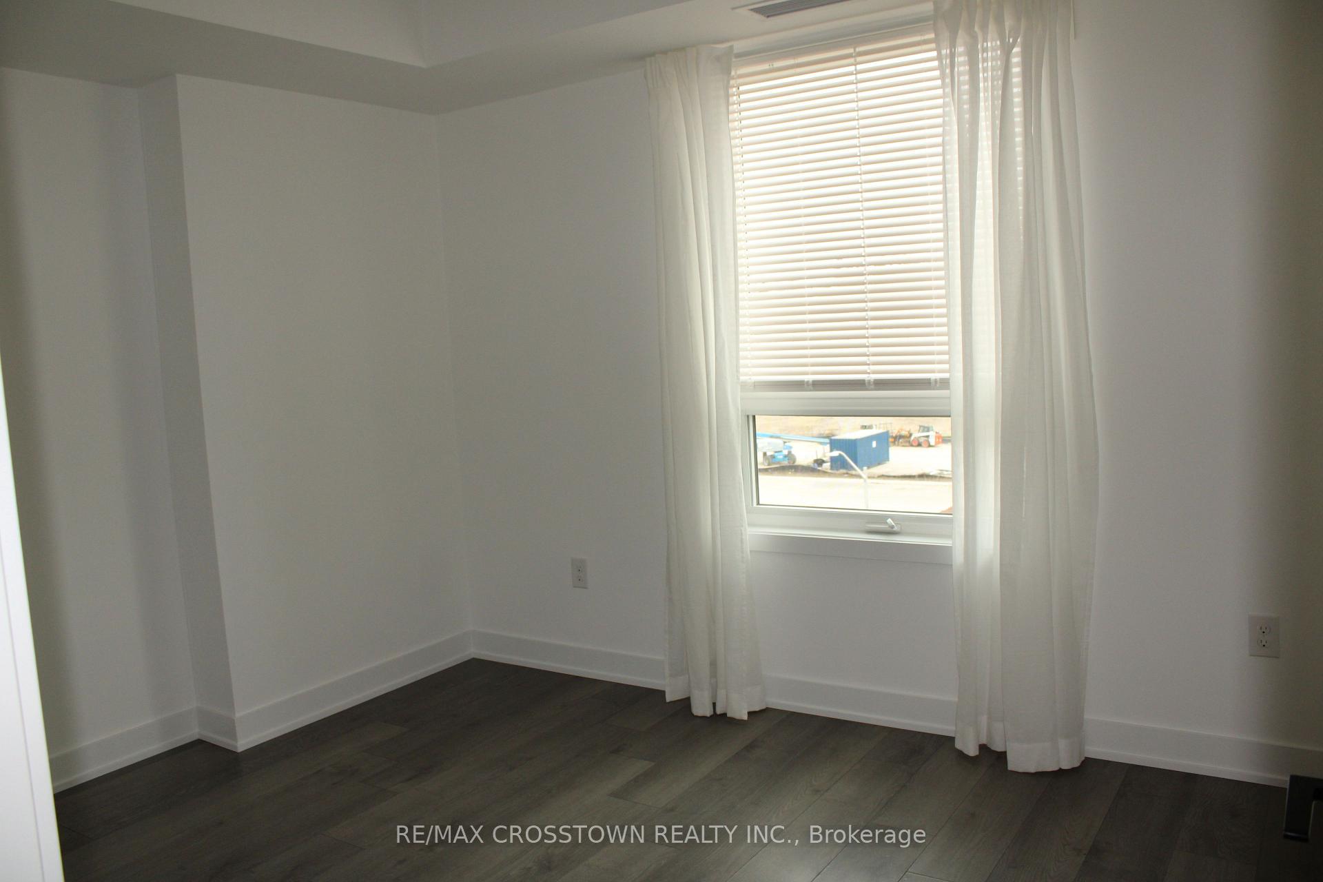 Photo 9 of Unit 408, 6 Spice Way, Barrie, Rural Barrie Southeast — HOMEH