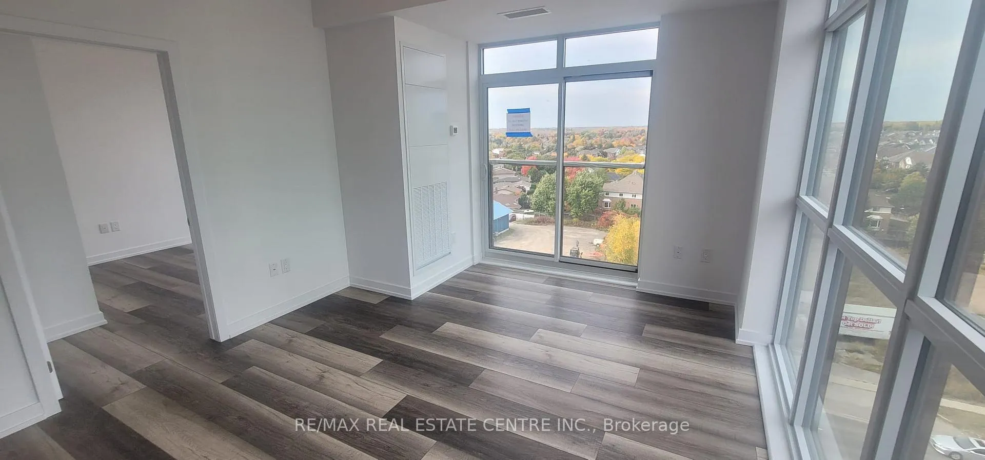 Photo 12 of Unit 805, 450 Dundas Street E, Hamilton, Waterdown — HOMEH
