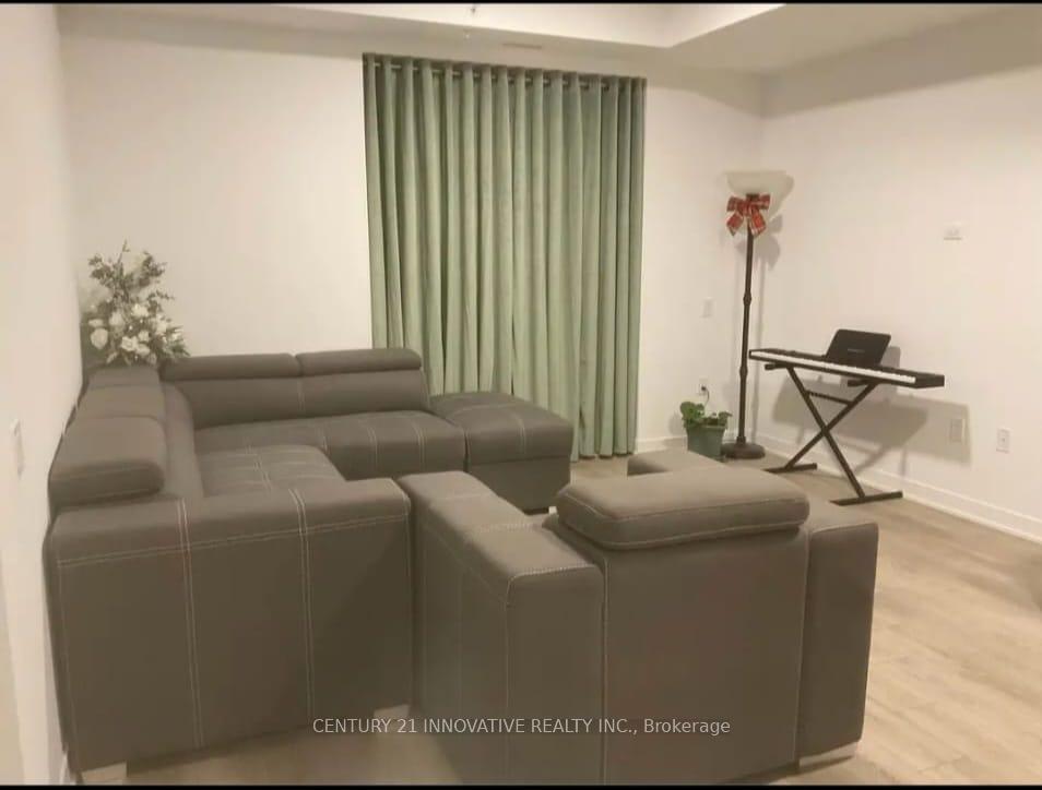 Photo 21 of Unit 220, 385 Arctic Red Drive, Oshawa, Windfields — HOMEH