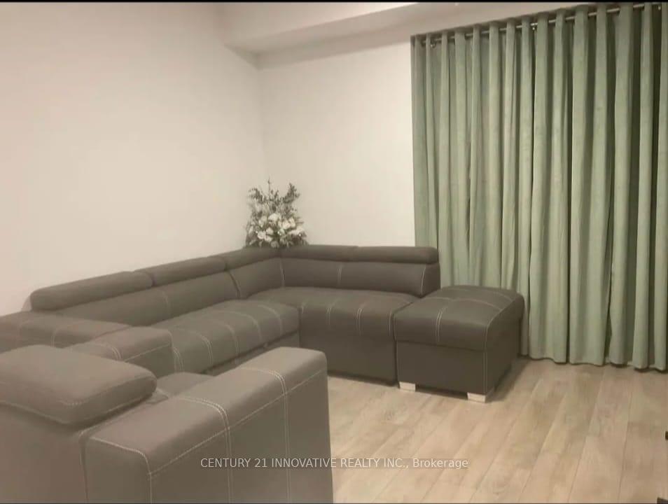 Photo 22 of Unit 220, 385 Arctic Red Drive, Oshawa, Windfields — HOMEH