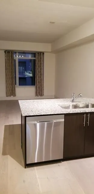 Photo 3 of Unit 805, 131 Upper Duke Crescent, Markham, Unionville — HOMEH