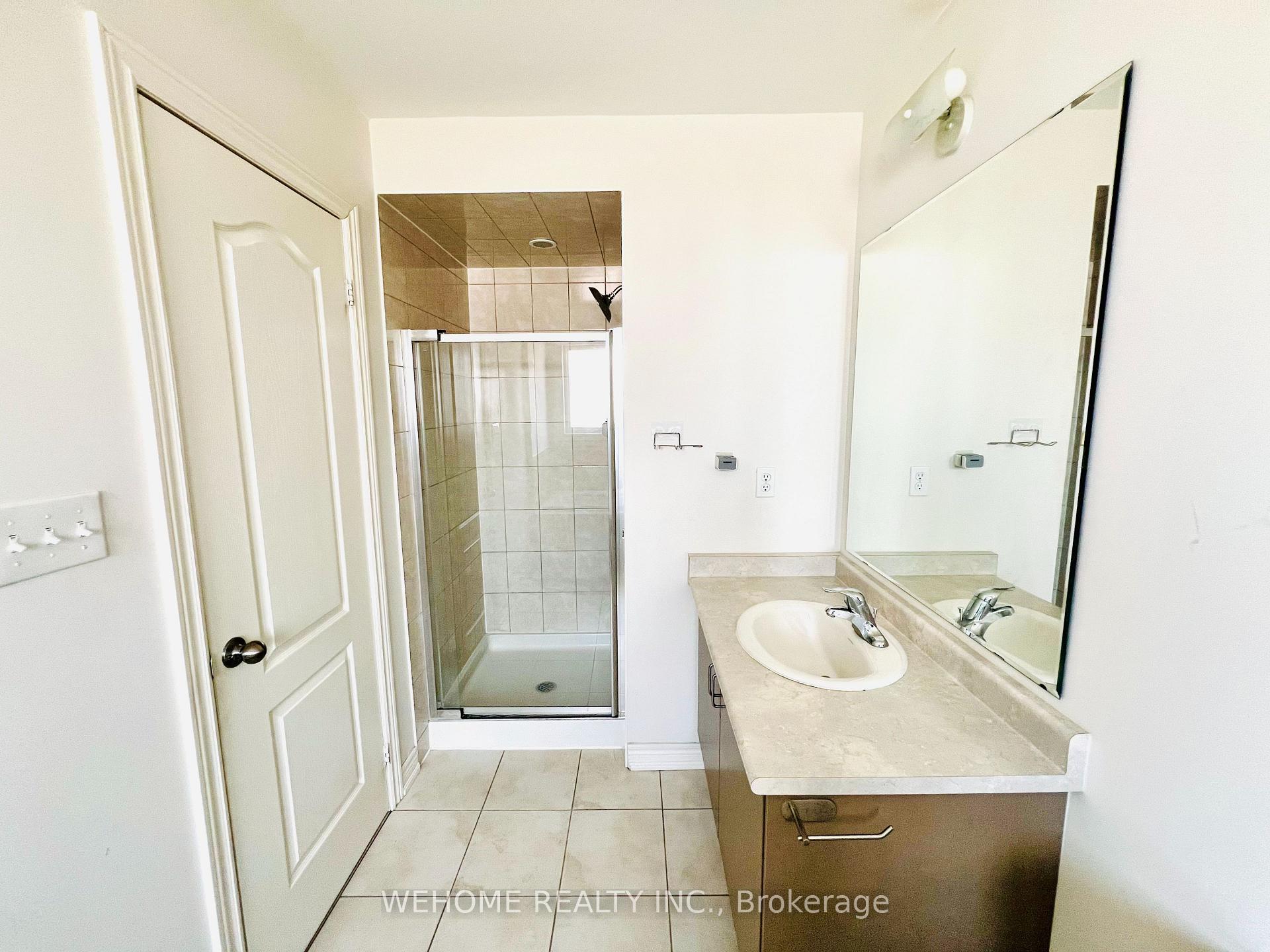 Photo 16 of 32 Fanny Grove Way, Markham, Greensborough — HOMEH