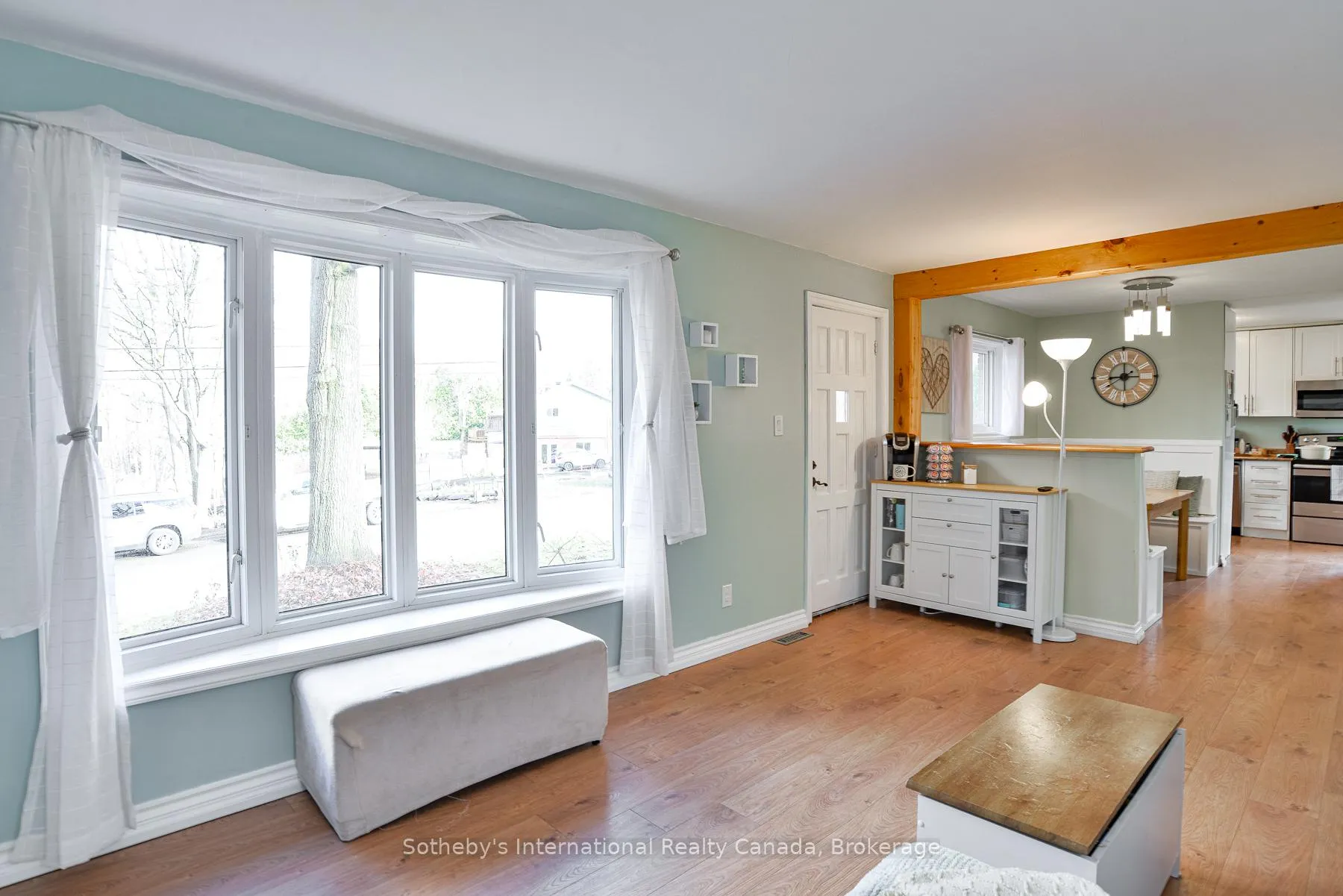 Photo 5 of 115 Segwun Boulevard, Gravenhurst, Muskoka (S) — HOMEH