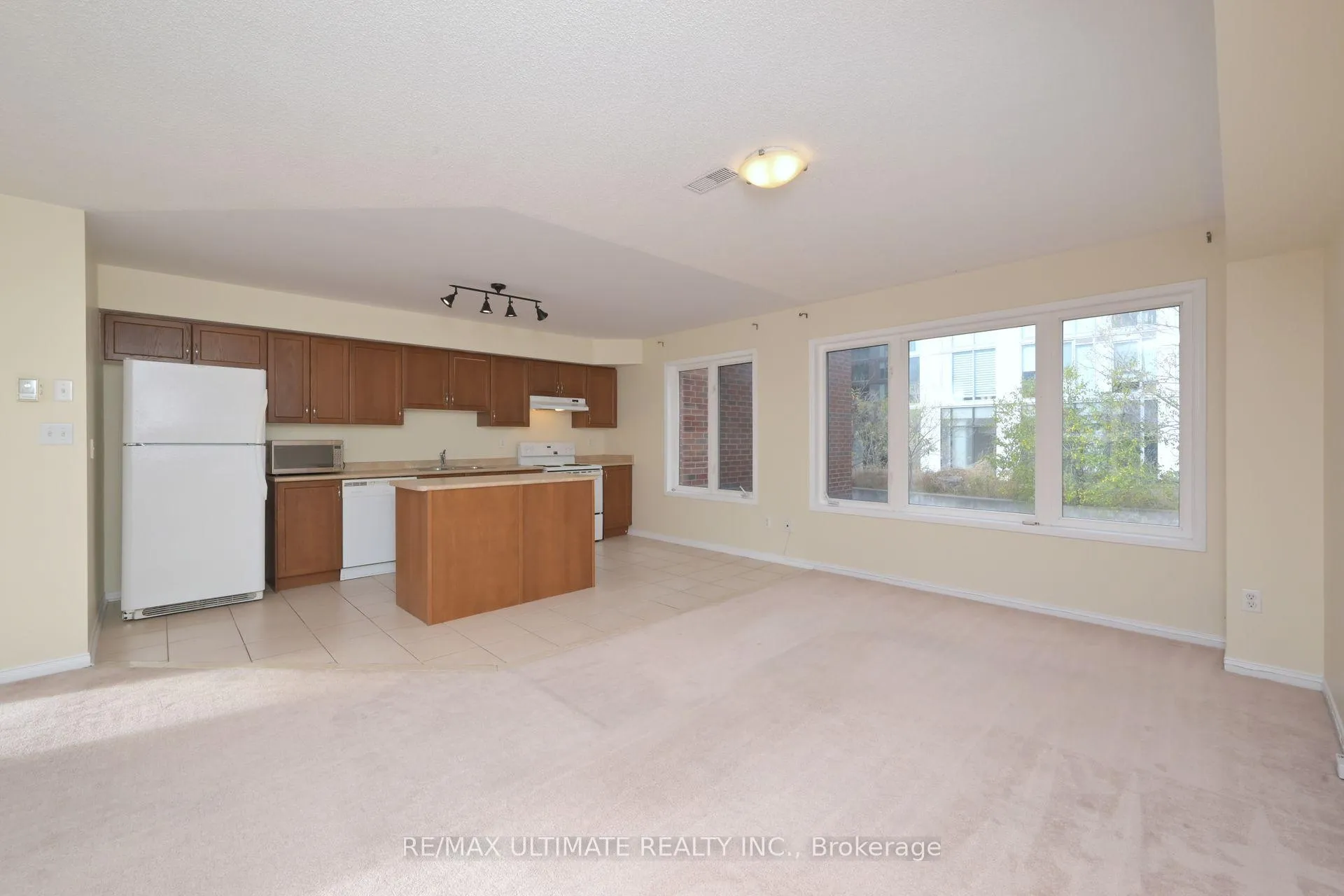 Photo 4 of Unit 130, 60 Broadview Avenue, Toronto, South Riverdale — HOMEH