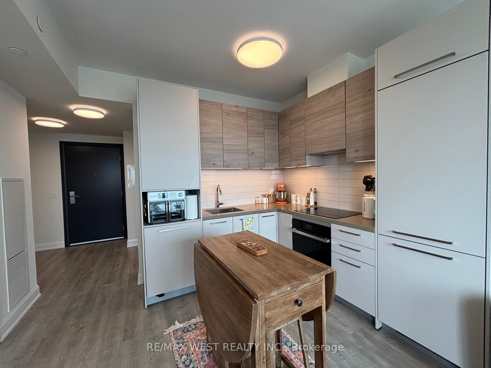 Photo 8 of Unit 2503, 38 Gandhi Lane, Markham, Commerce Valley — HOMEH