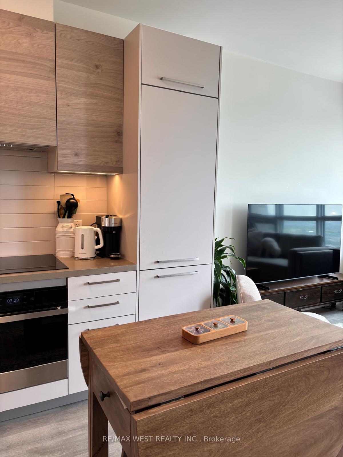 Photo 10 of Unit 2503, 38 Gandhi Lane, Markham, Commerce Valley — HOMEH