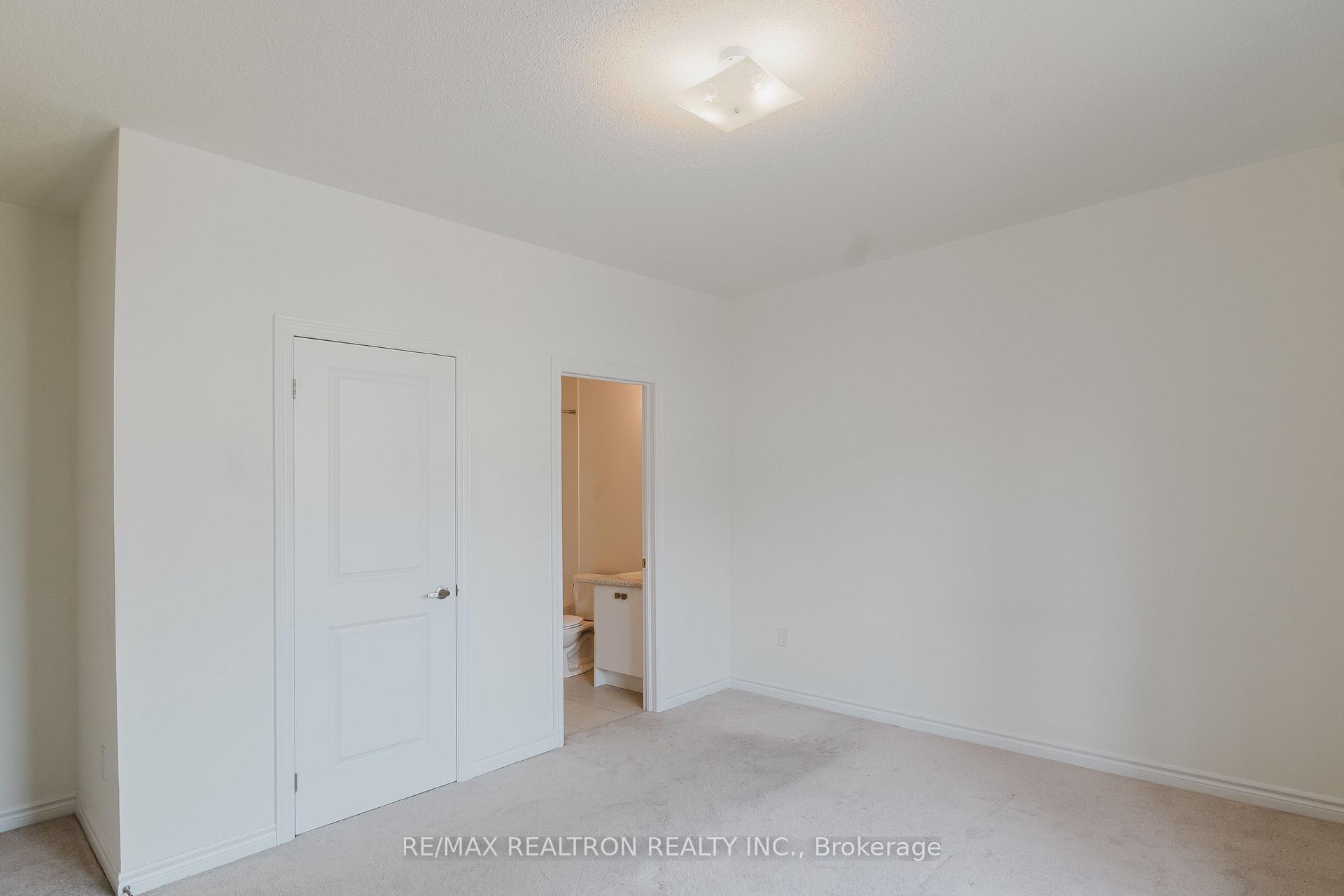 Photo 8 of 12 Bannister Road, Barrie, Rural Barrie Southeast — HOMEH