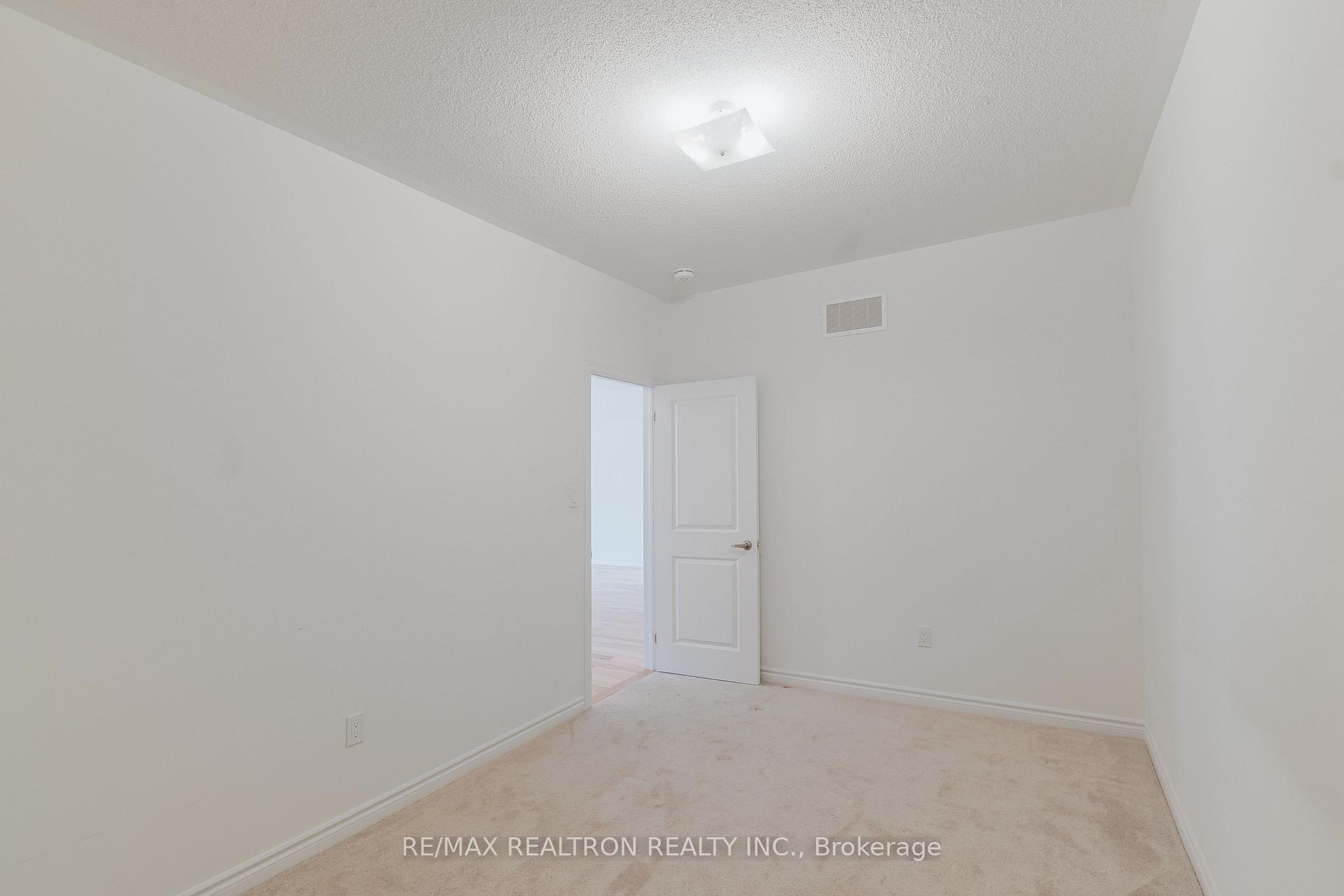 Photo 20 of 12 Bannister Road, Barrie, Rural Barrie Southeast — HOMEH