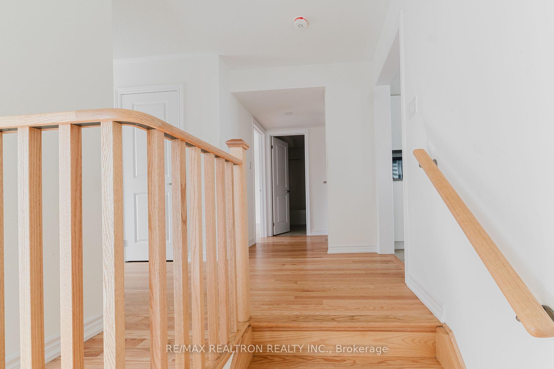 Photo 18 of 12 Bannister Road, Barrie, Rural Barrie Southeast — HOMEH