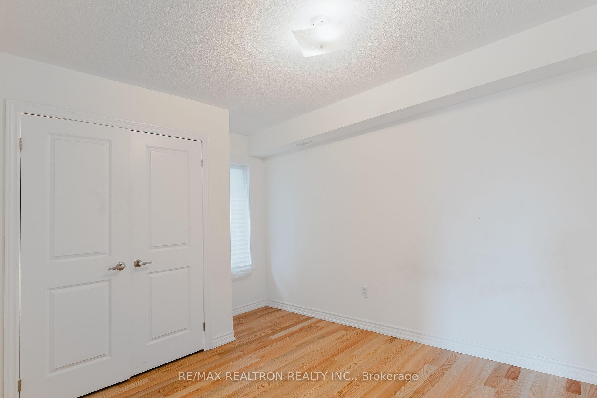 Photo 33 of 12 Bannister Road, Barrie, Rural Barrie Southeast — HOMEH