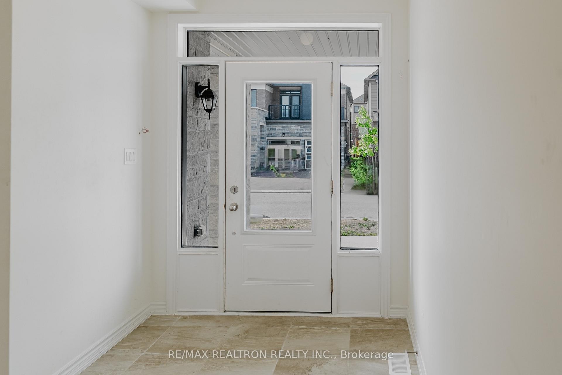 Photo 34 of 12 Bannister Road, Barrie, Rural Barrie Southeast — HOMEH