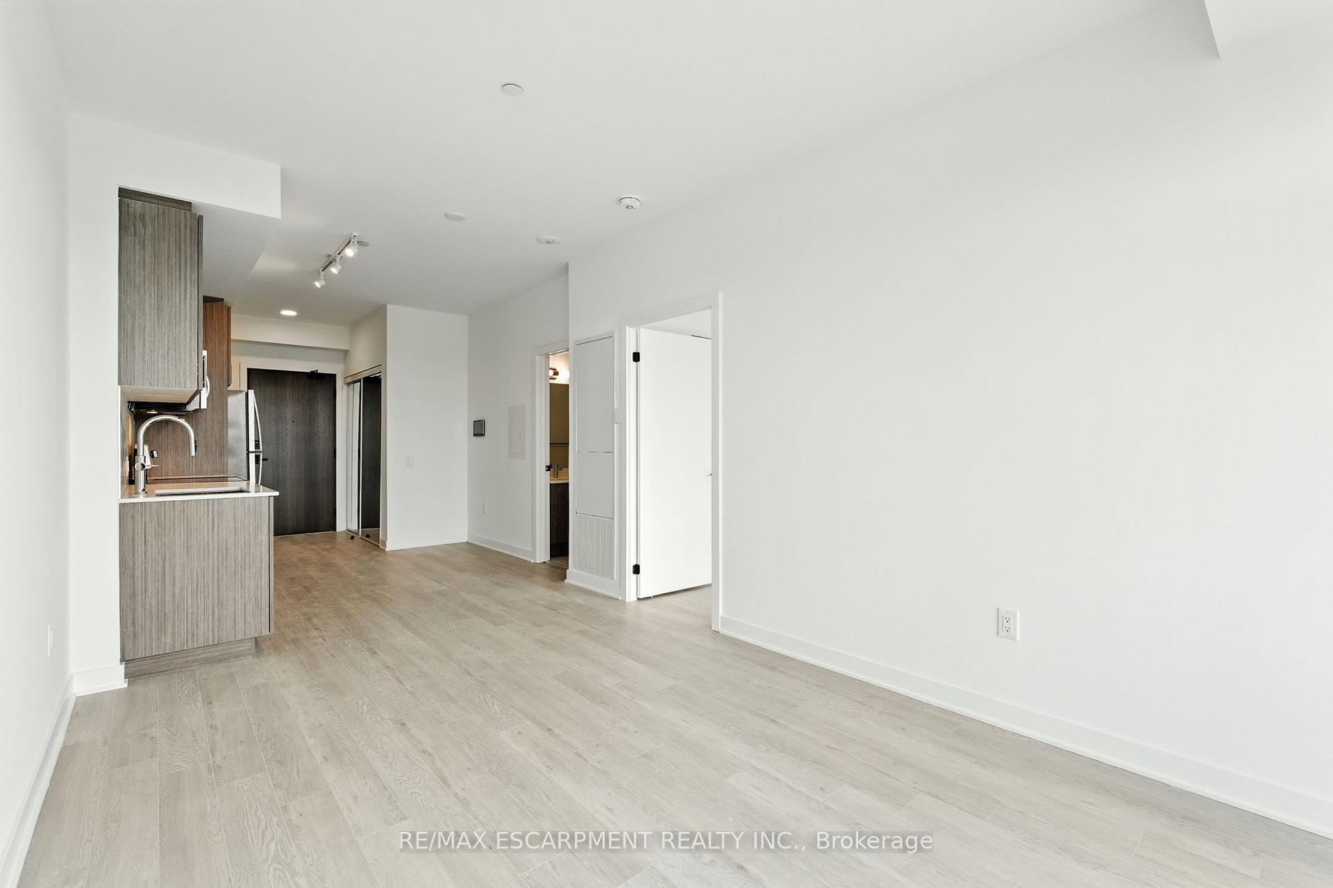 Photo 28 of Unit 1605, 2782 Barton Street E, Hamilton, Riverdale — HOMEH