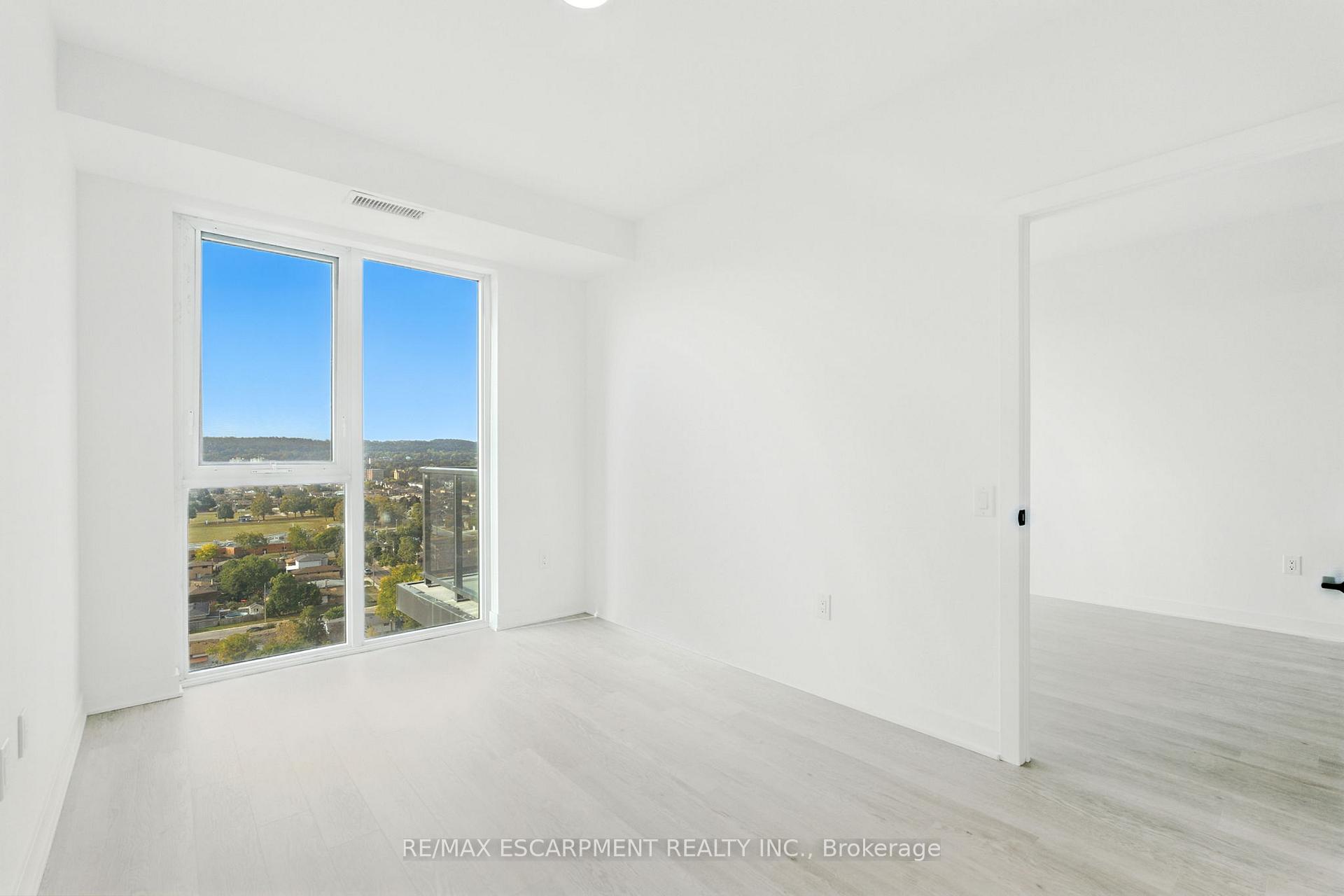 Photo 29 of Unit 1605, 2782 Barton Street E, Hamilton, Riverdale — HOMEH