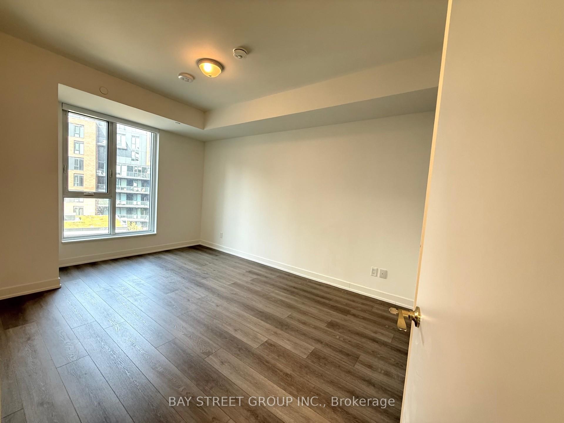 Photo 5 of Unit 618, 38 Simcoe Promenade, Markham, Unionville — HOMEH