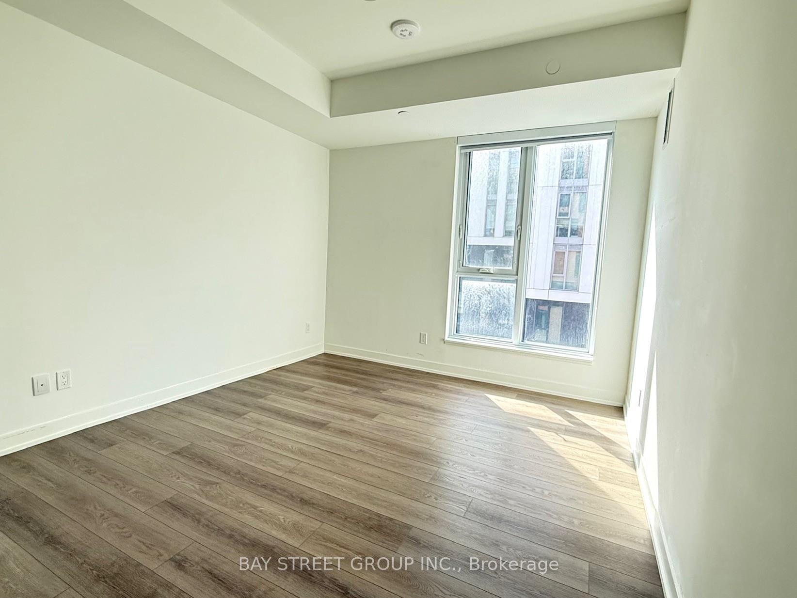 Photo 8 of Unit 618, 38 Simcoe Promenade, Markham, Unionville — HOMEH
