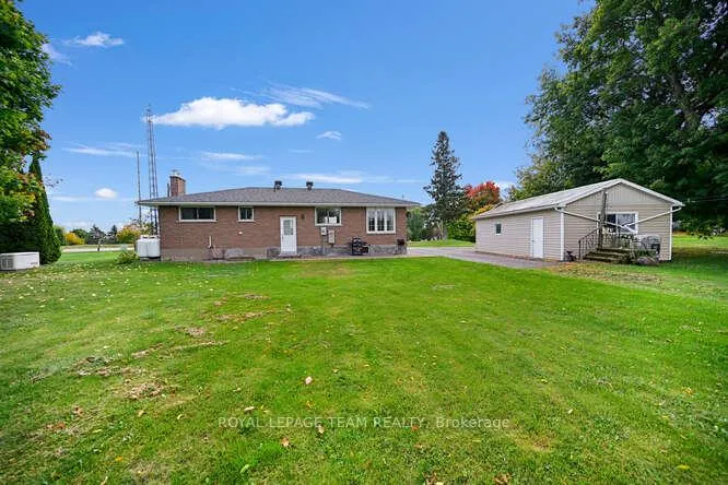Photo 10 of 2214 County 2 Road, Edwardsburgh/Cardinal, Edwardsburgh/Cardinal Twp — HOMEH