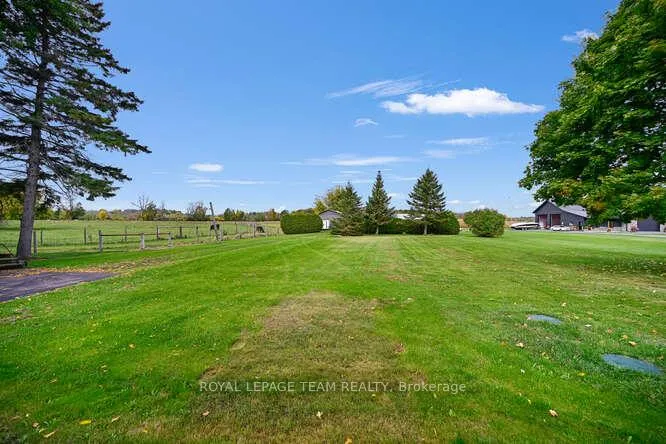 Photo 12 of 2214 County 2 Road, Edwardsburgh/Cardinal, Edwardsburgh/Cardinal Twp — HOMEH