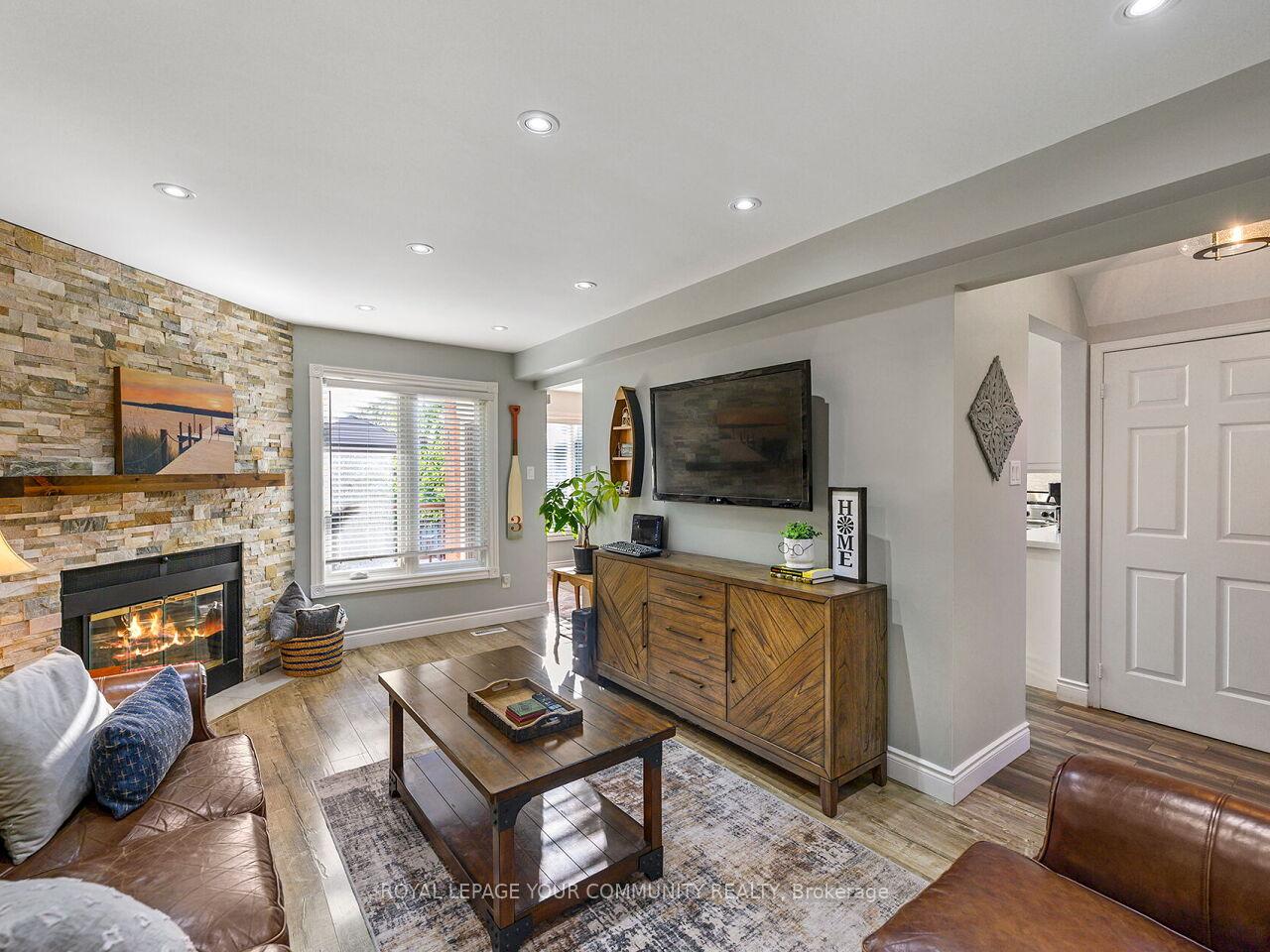 Photo 17 of 52 Keystone Drive, Brampton, Brampton South — HOMEH