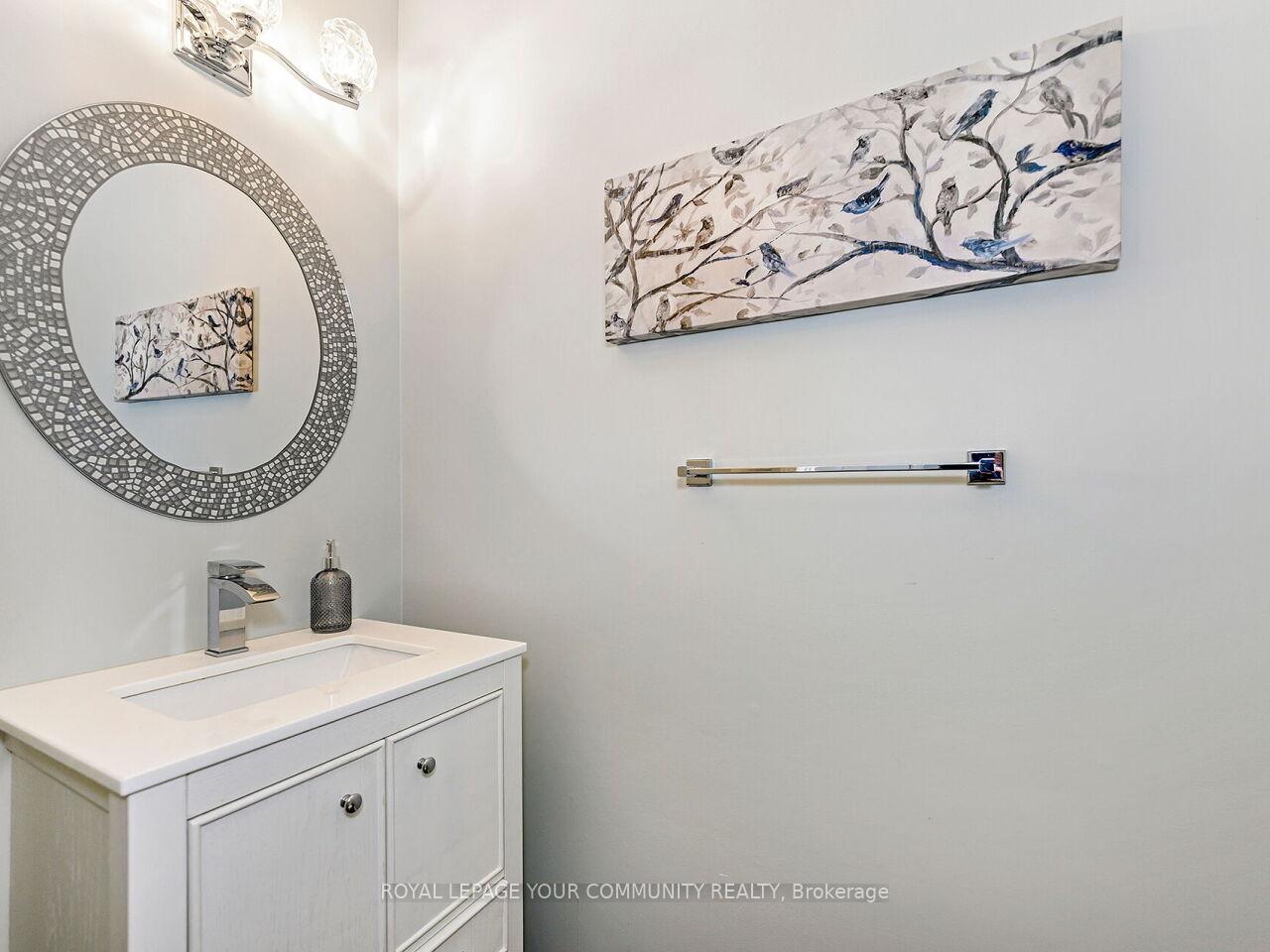 Photo 14 of 52 Keystone Drive, Brampton, Brampton South — HOMEH
