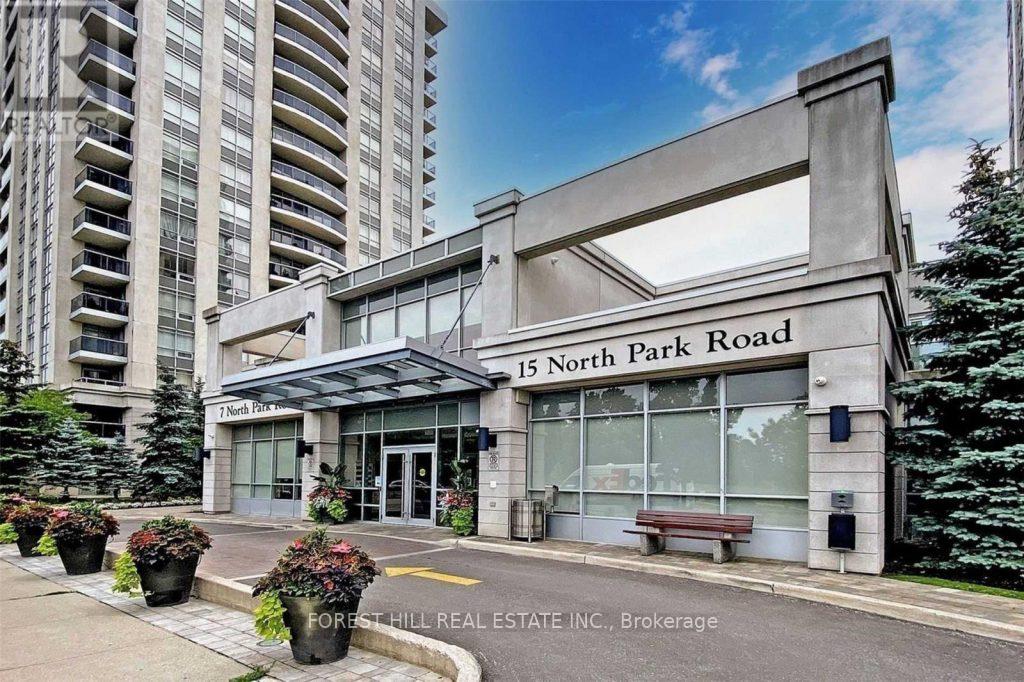 Front of Unit 201, 15 North Park Road
