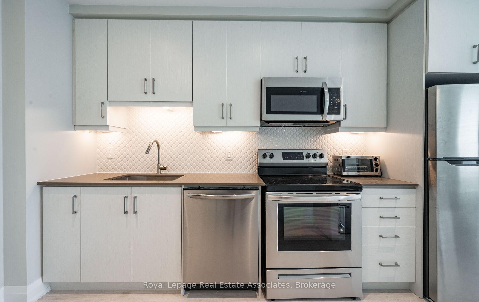 Photo 17 of Unit 1707, 15 Lynch Street, Brampton, Queen Street Corridor — HOMEH